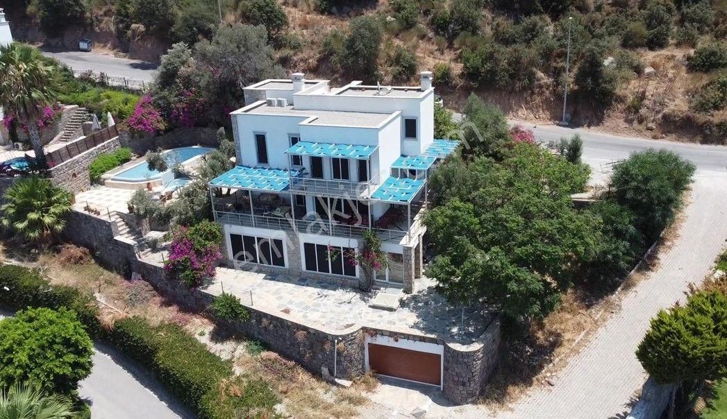 Bodrum Türkbükünde Kartal Yuvası Malikane 6+2 - Görsel 3