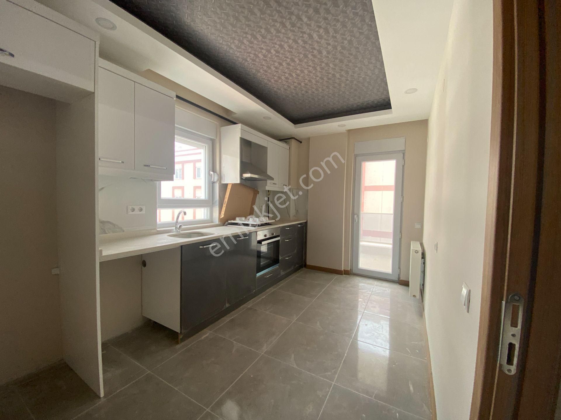 Markantalya Yakını Ebeveyn Banyolu Doğalgazlı Arakat 2+1 - Görsel 2