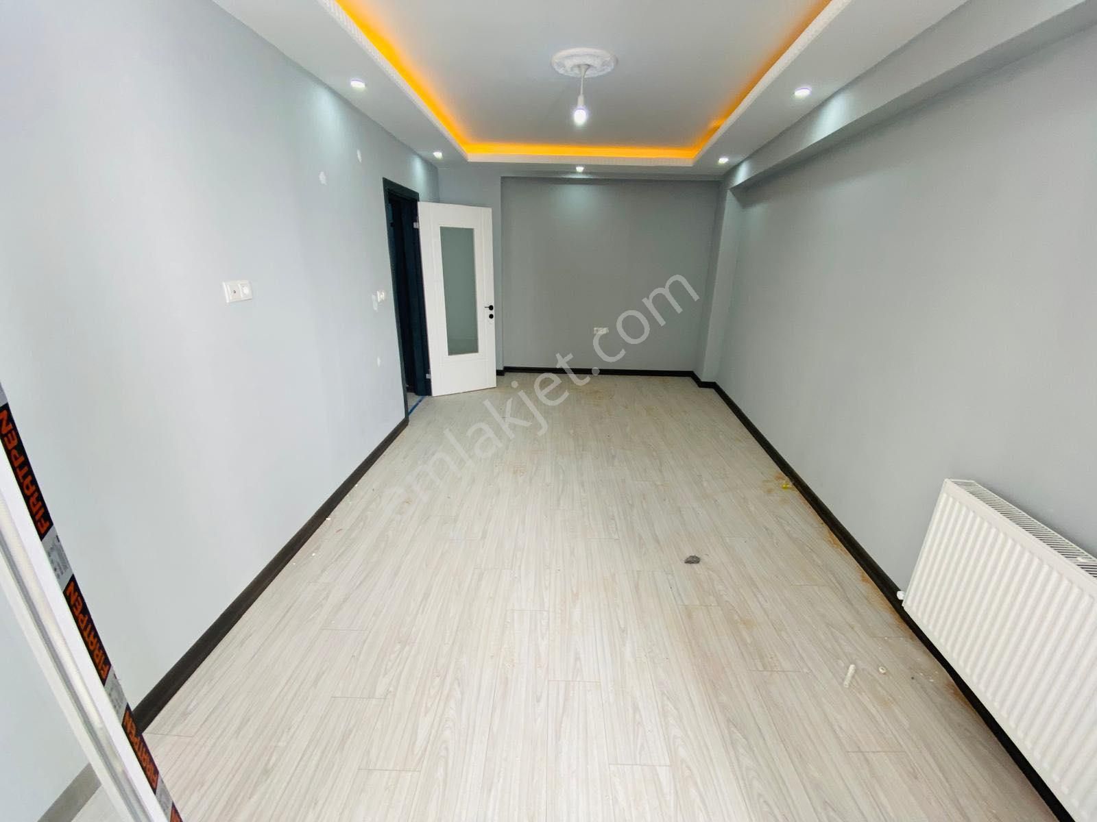 Bahçelievler Mah Süper Konumda Ara Kat Sıfır Daire - Görsel 3