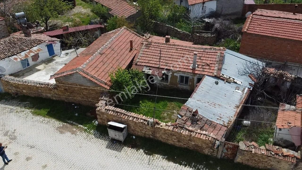 Ön Emlak'tan Burhaniye Yunuslar Köyü Merkezde Satılık Köy Evi! - Görsel 11