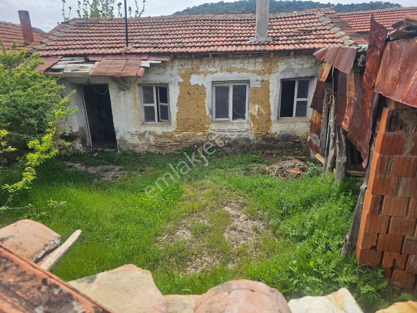 Ön Emlak'tan Burhaniye Yunuslar Köyü Merkezde Satılık Köy Evi! - Görsel 15