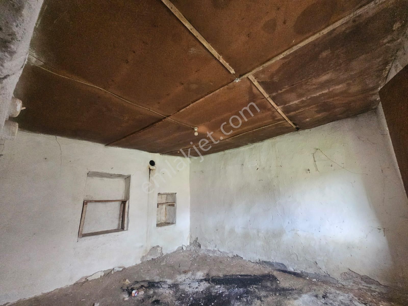 Ön Emlak'tan Burhaniye Yunuslar Köyü Merkezde Satılık Köy Evi! - Görsel 18