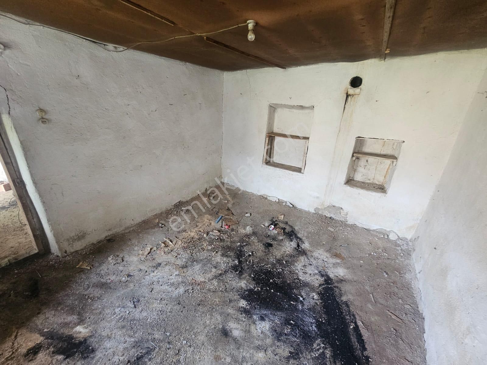 Ön Emlak'tan Burhaniye Yunuslar Köyü Merkezde Satılık Köy Evi! - Görsel 19