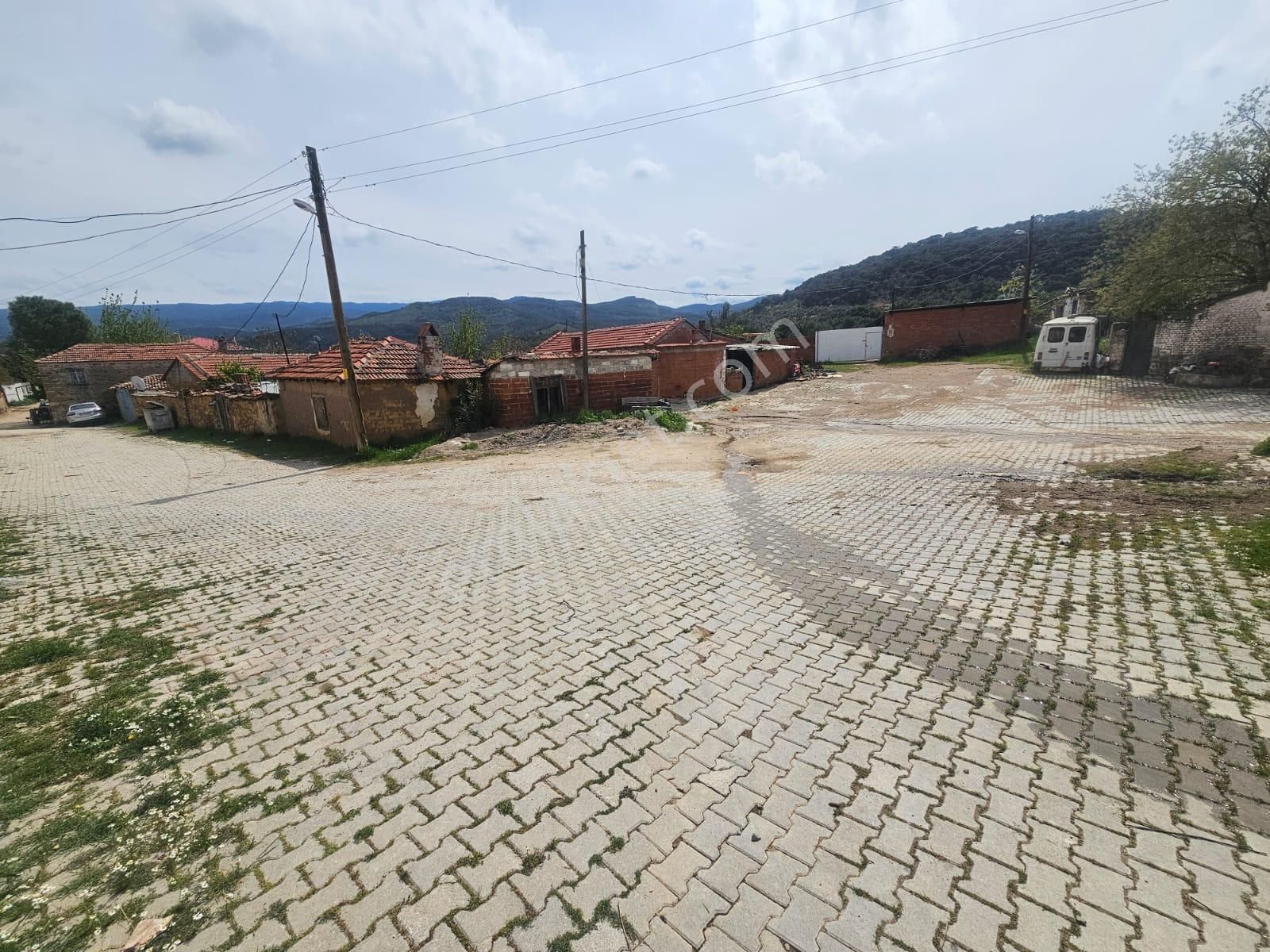 Ön Emlak'tan Burhaniye Yunuslar Köyü Merkezde Satılık Köy Evi! - Görsel 13