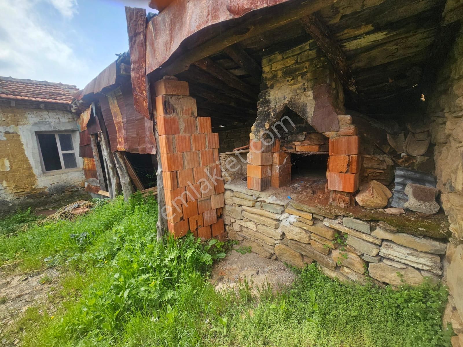 Ön Emlak'tan Burhaniye Yunuslar Köyü Merkezde Satılık Köy Evi! - Görsel 16