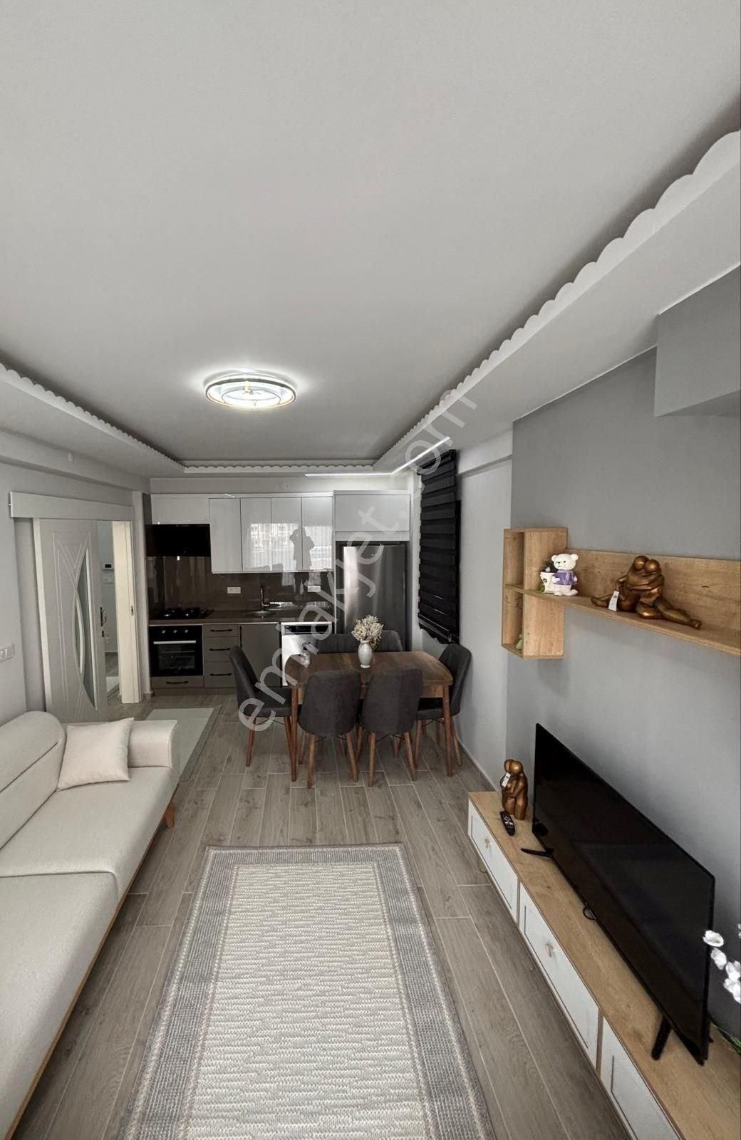 Kuşadası Davutlar Merkezde 2+1 Arakat Satılık Daire