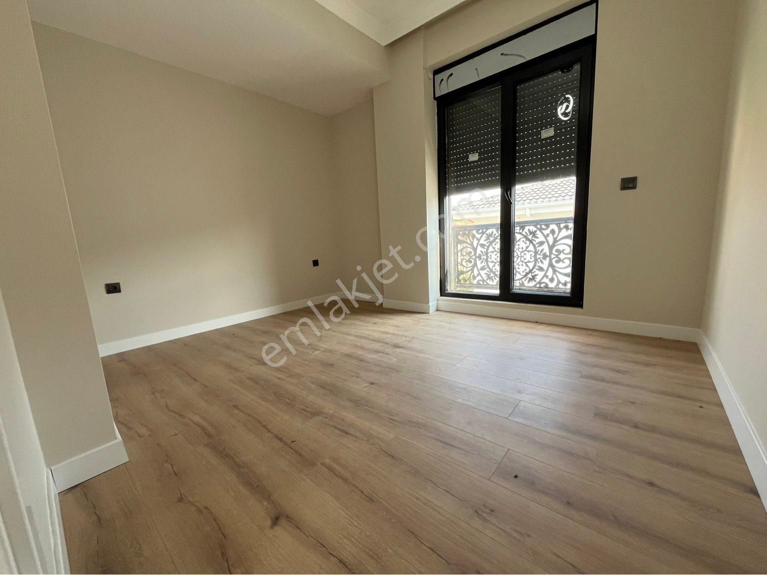 Köşk Emlak'tan Küçükkuyu Mıhlı Bölgesinde Denize 250m Mesafede Ultra Lüx 4+1 Müstakil Villalar - Görsel 27