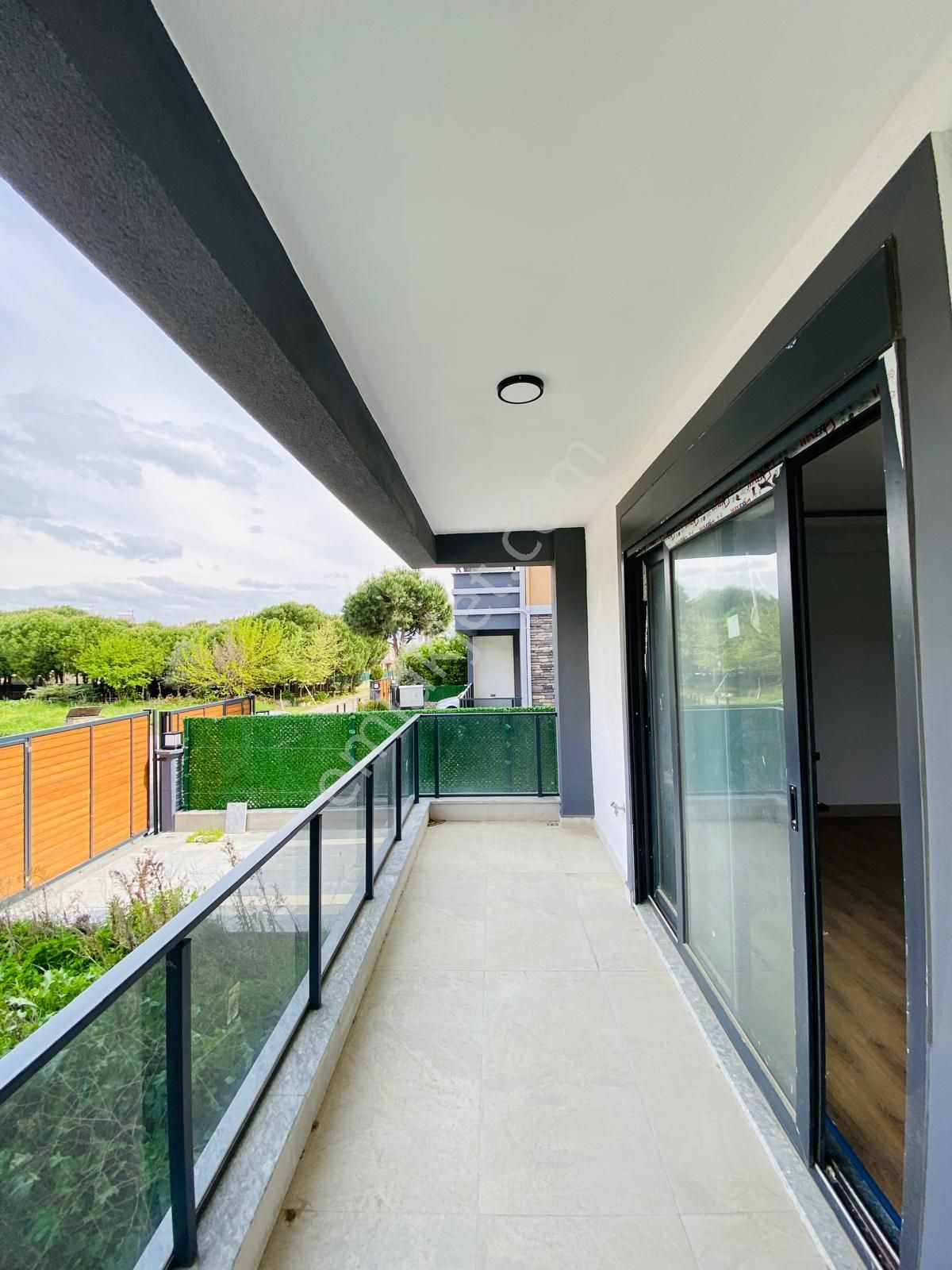 Vitrinden Çamlıbelde Denize 200 M Mesafede 3+1 Trıpleks - Görsel 21