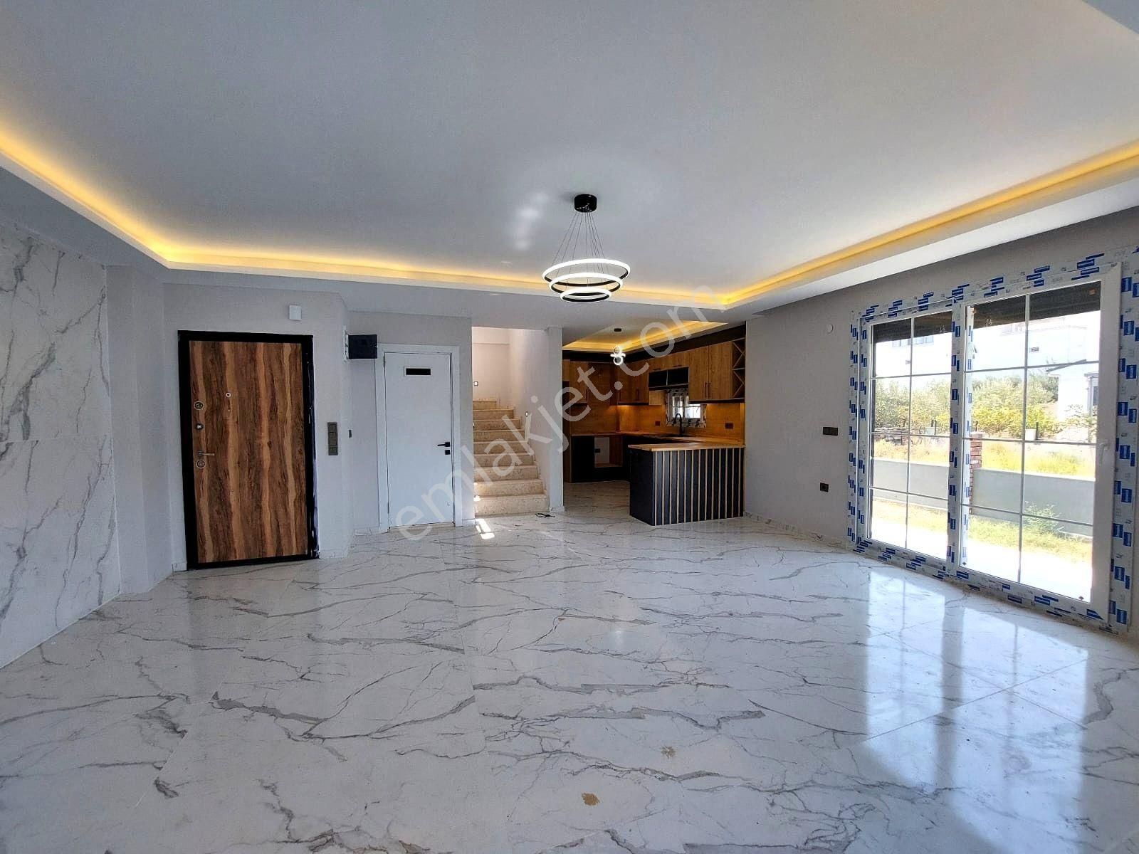 İzmir Seferihisar Doğanbey De Satılık Müstakil Bahçeli Yazlık 3+1 - Görsel 12