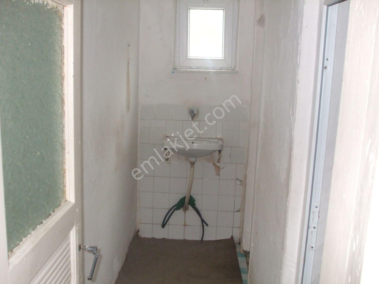 Arifiye Kiralık 3+1 Düz Giriş Daire - Görsel 13