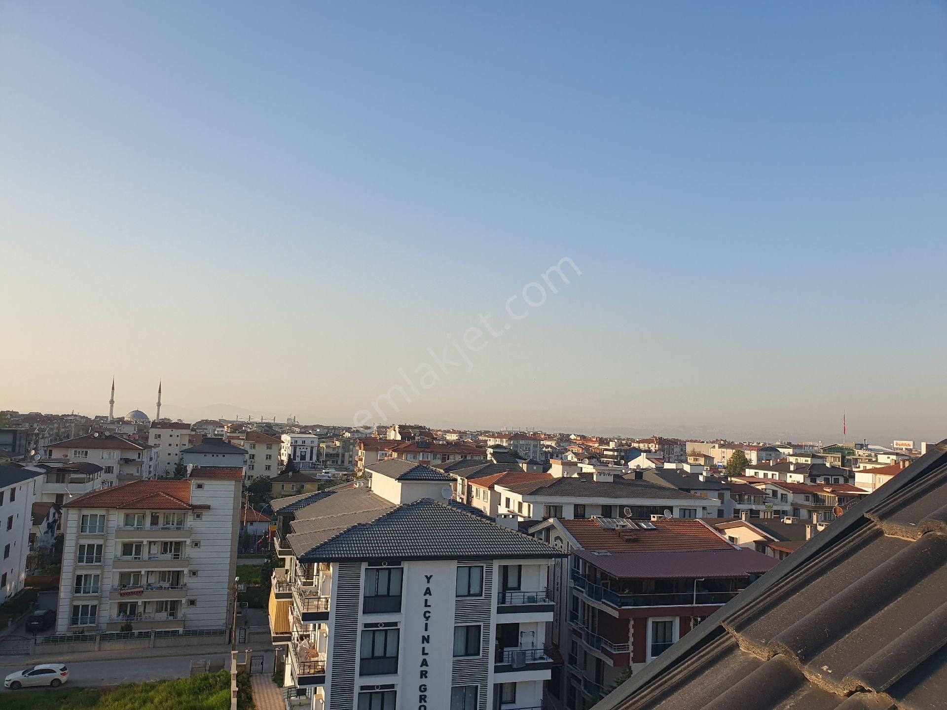 Yalova Çiftlikköyde Kiralık 3+1 120 M2 Dübleks Daire