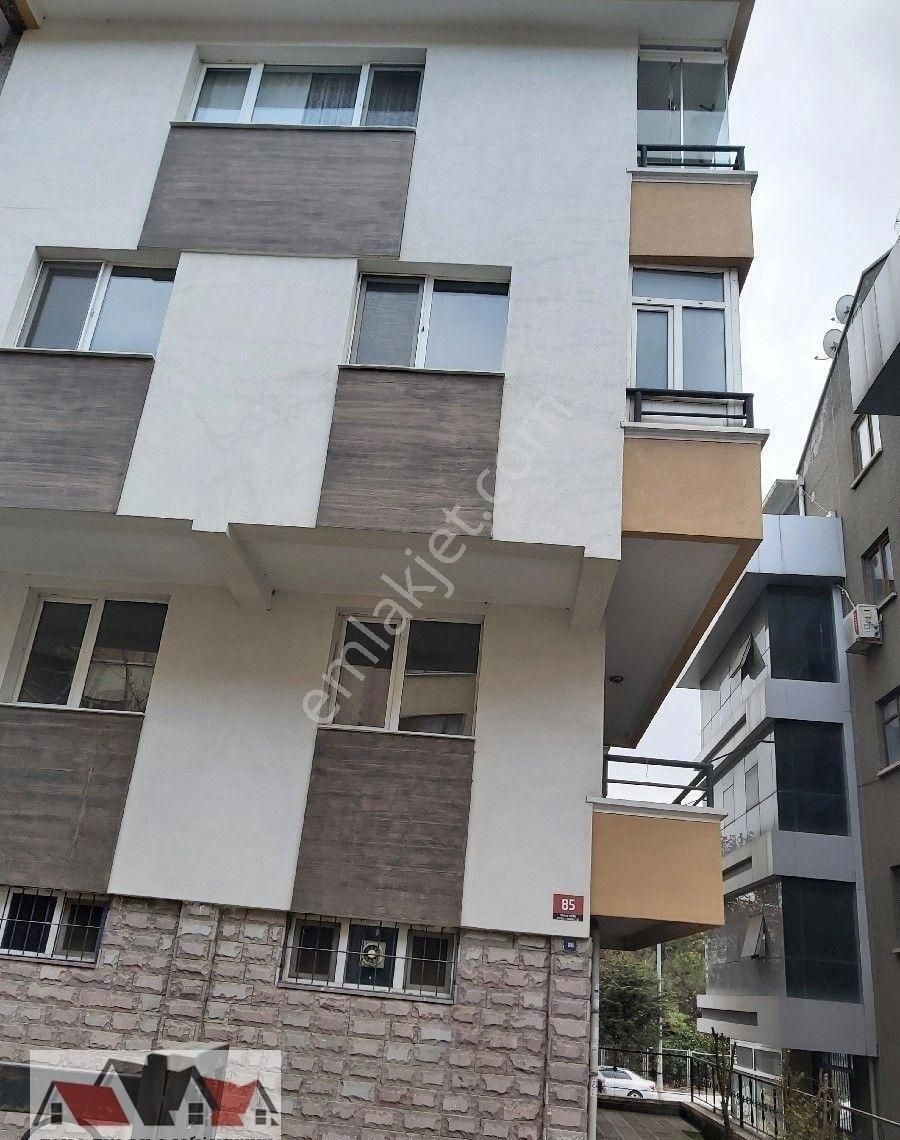 Esma,dan Tamamı 100m2 Olup Ustü 65 Altı 35 M2 Isyerı Havacılar Karsısında Satılık Tır 4600.000 - Görsel 8