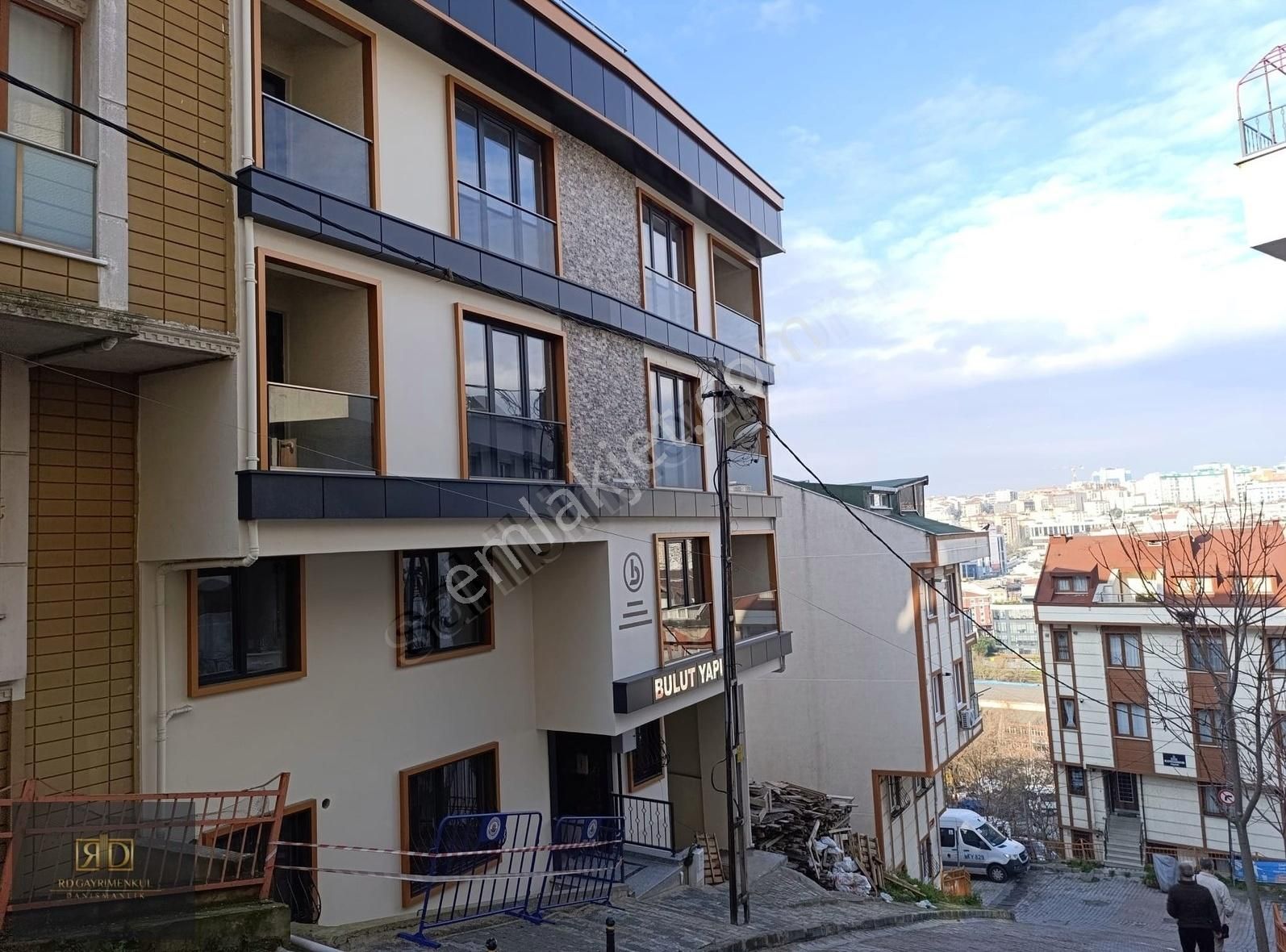 Kağıthane Metro Ve Axis Avm'ye 6'dk Sıfır 2+1 - 70 M2 Daire