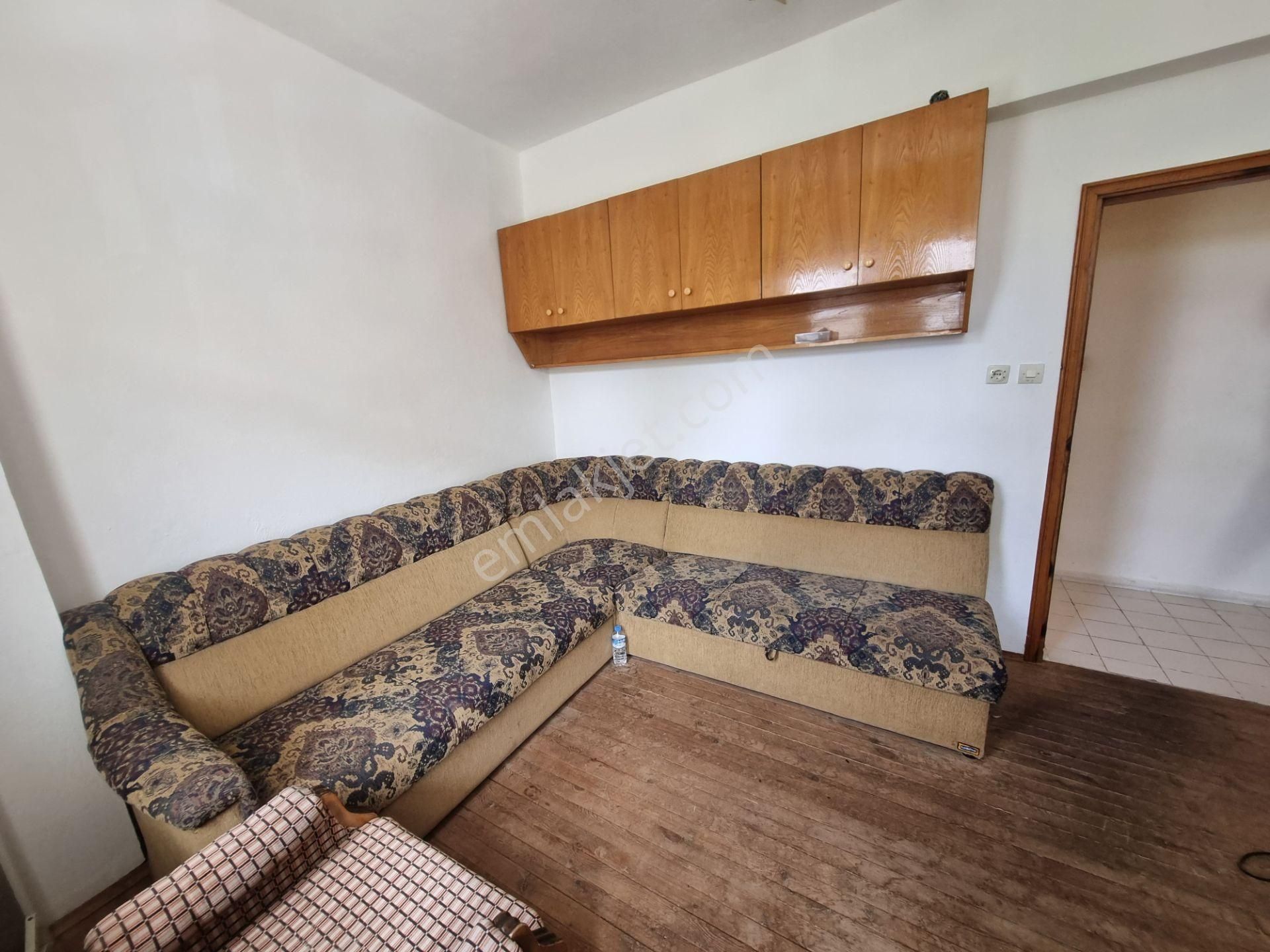 Mahmutlar Barbaros Caddesi’nde Kiralık Kısmi Eşyalı 2+1 Daire - Görsel 4