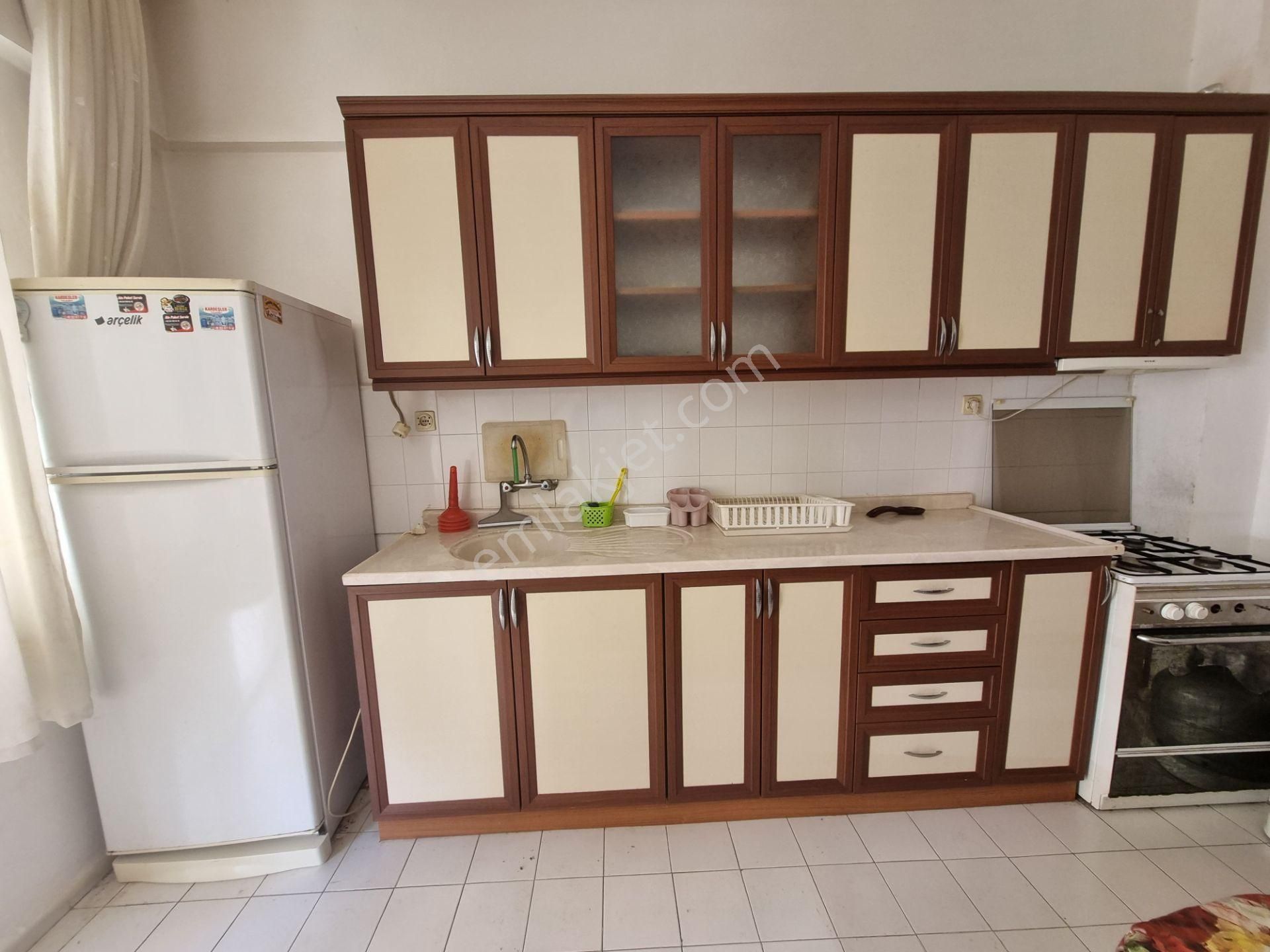 Mahmutlar Barbaros Caddesi’nde Kiralık Kısmi Eşyalı 2+1 Daire - Görsel 9