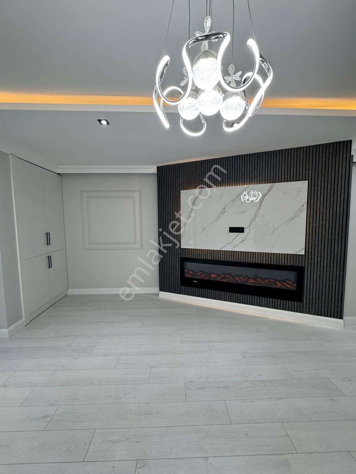 Yeni Mahallede Duygu Hastanesinin Üstünde Satılık Yüksek Giriş - Görsel 8