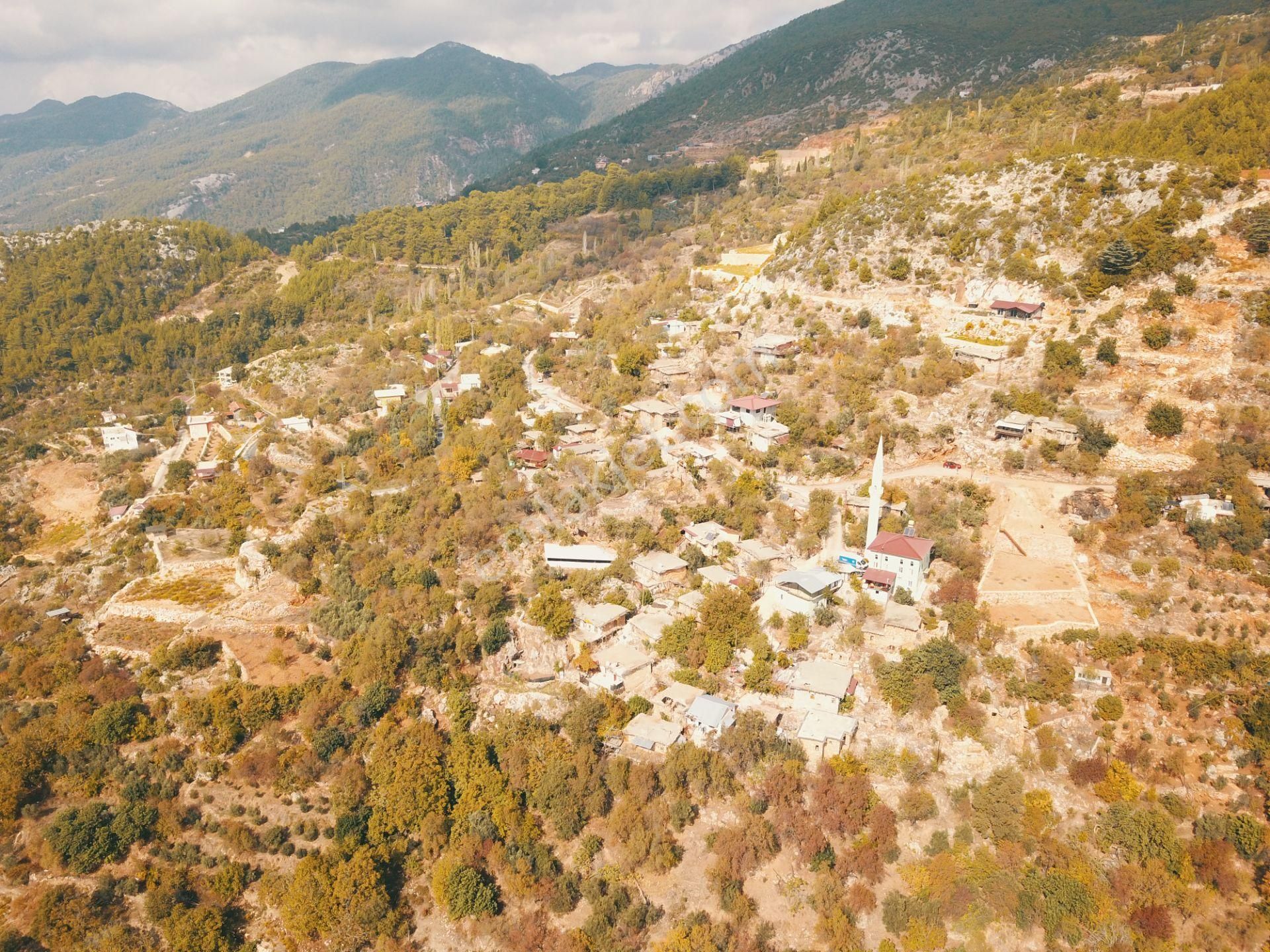 Alanya'da Deniz Manzaralı Arazi - Görsel 11