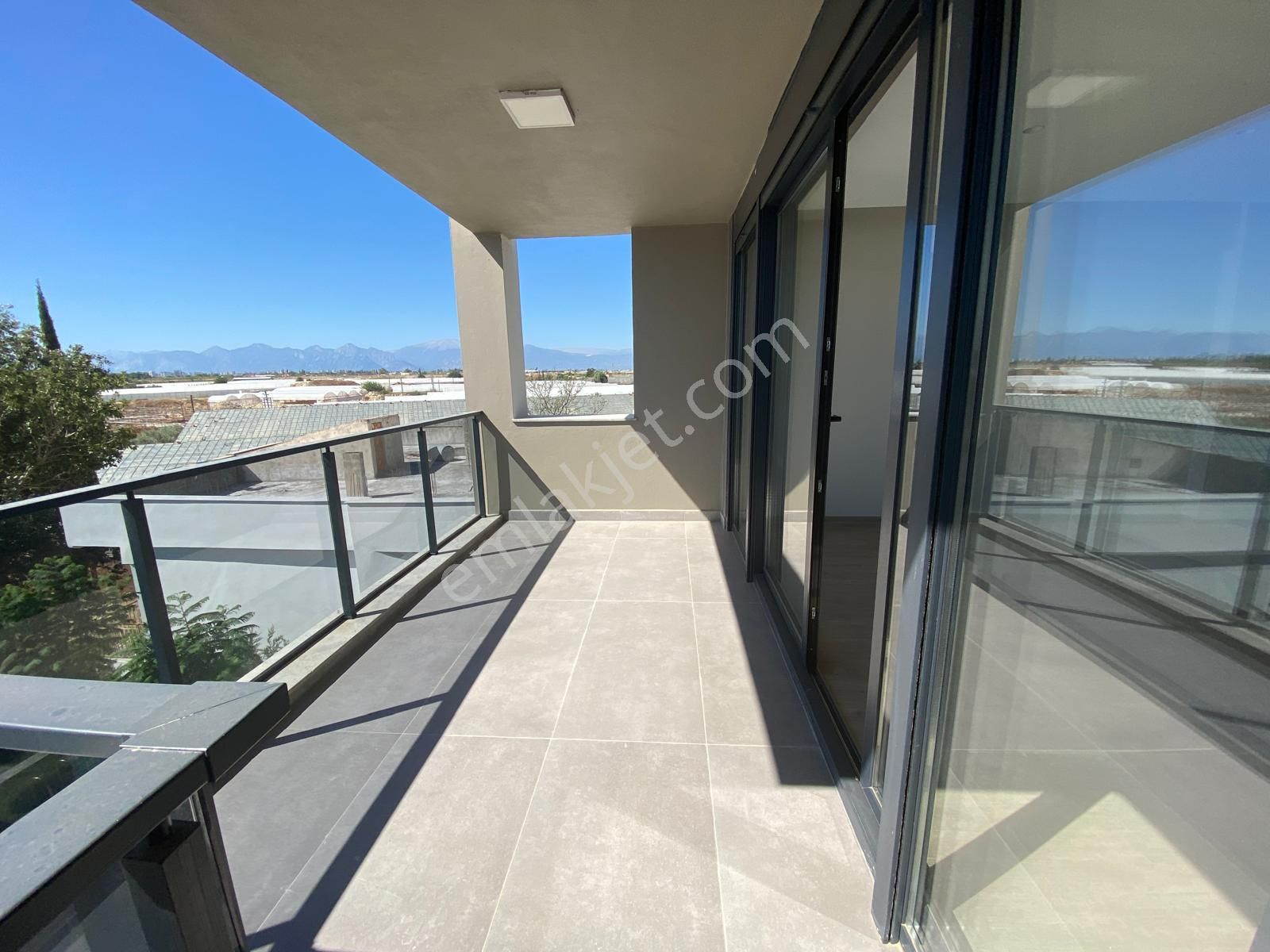 Site İçi Muhteşem Projeli 2+1 - Görsel 3