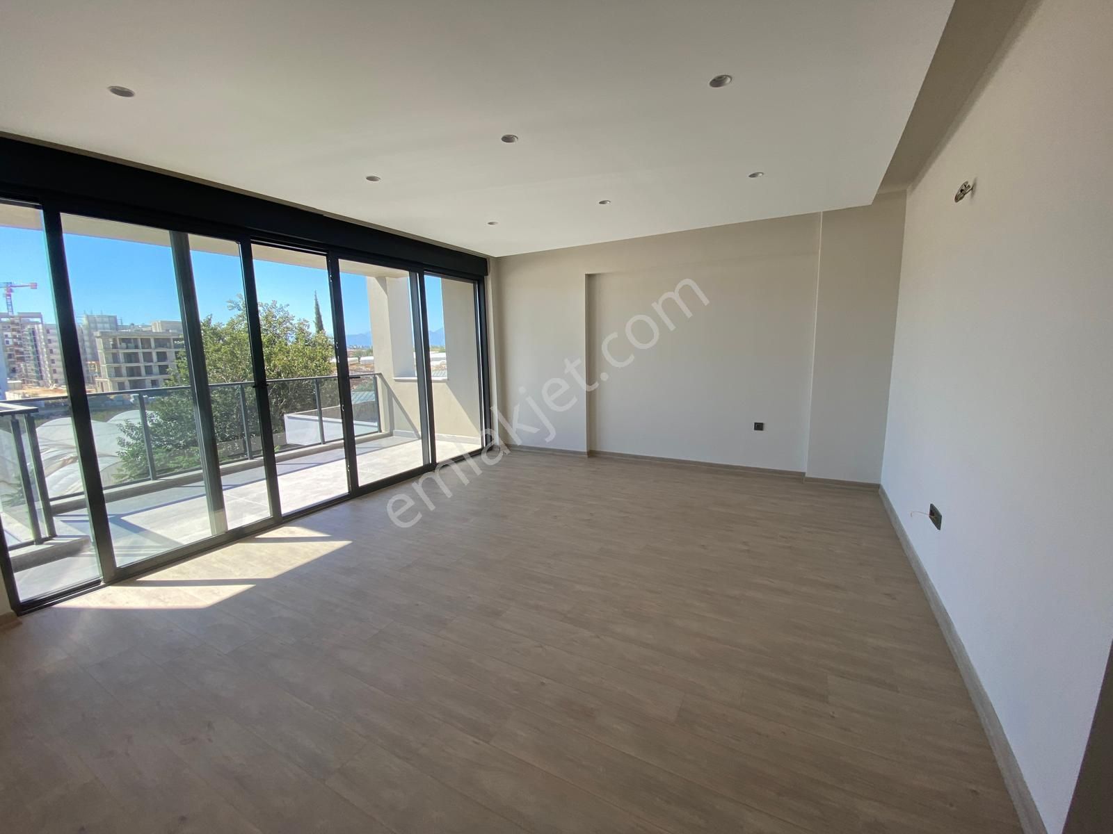 Site İçi Muhteşem Projeli 2+1 - Görsel 10