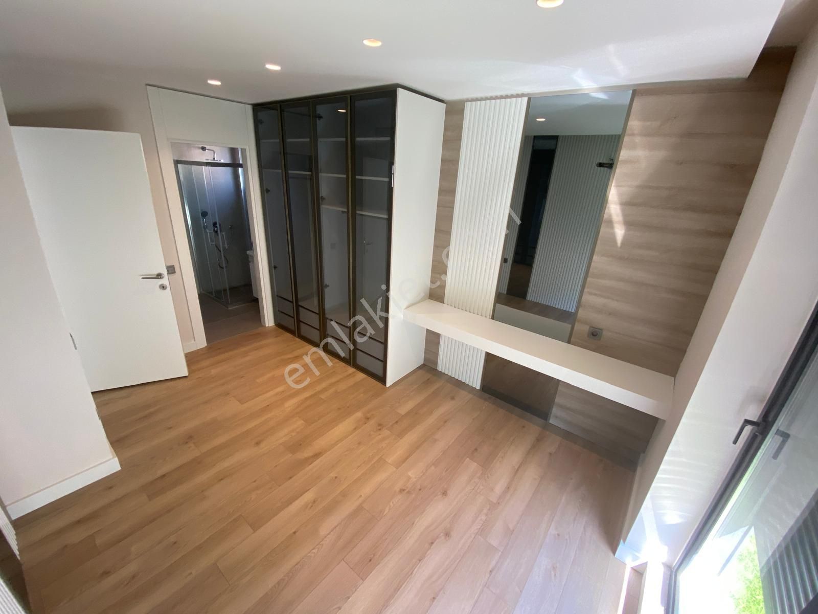 Site İçi Şık Bahçe Kullanımlı 2+1 - Görsel 25