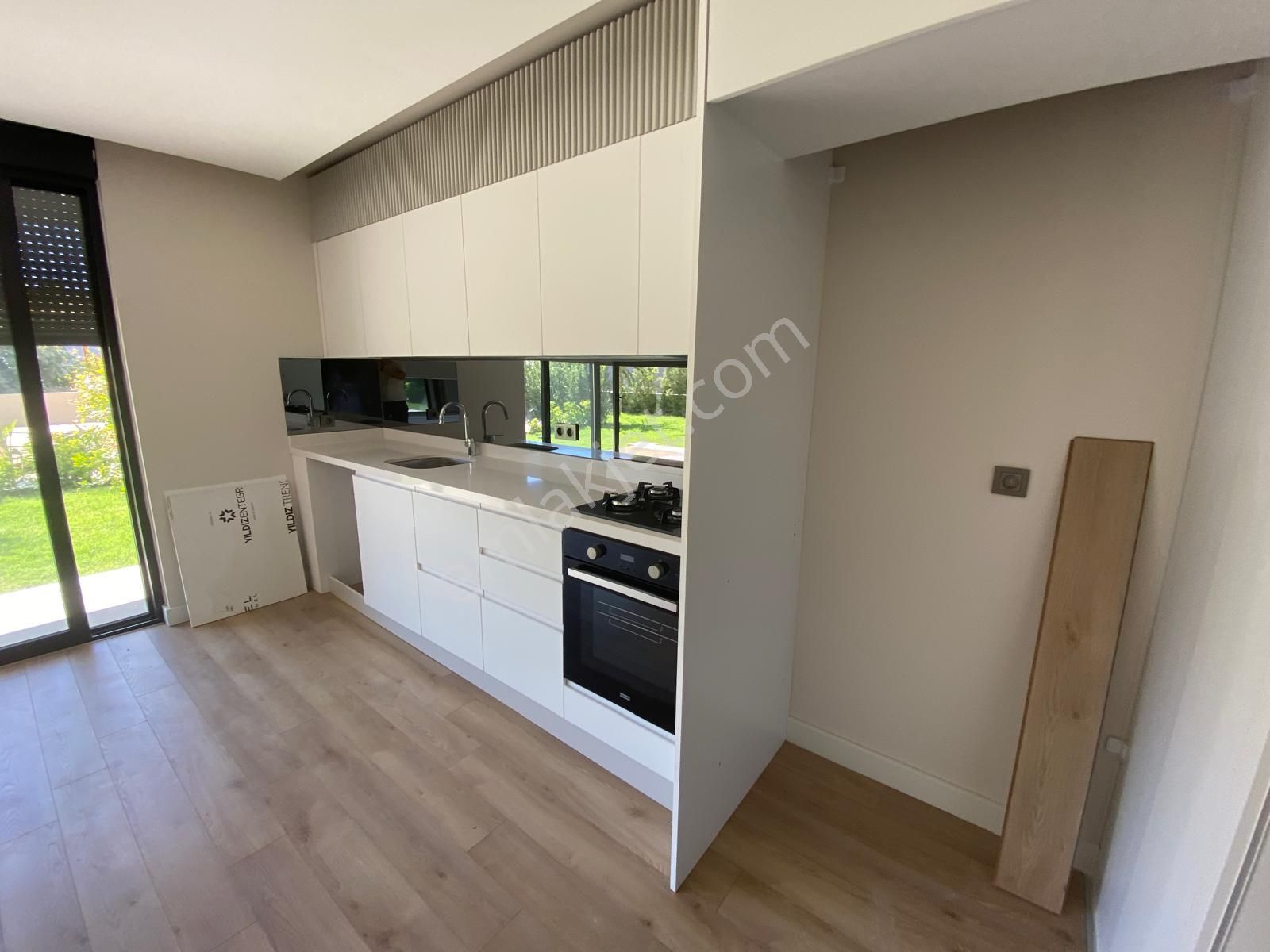 Site İçi Şık Bahçe Kullanımlı 2+1 - Görsel 32