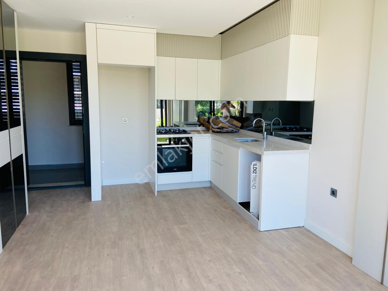 Site İçi Şık Bahçe Kullanımlı 2+1 - Görsel 20