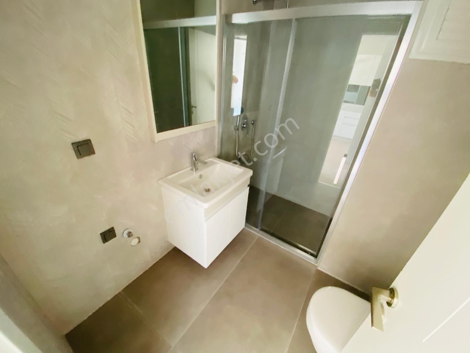 Site İçi Özel Projeli Katta 1+1 - Görsel 12