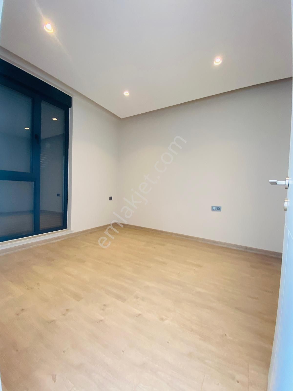 Site İçi Özel Projeli Katta 1+1 - Görsel 7