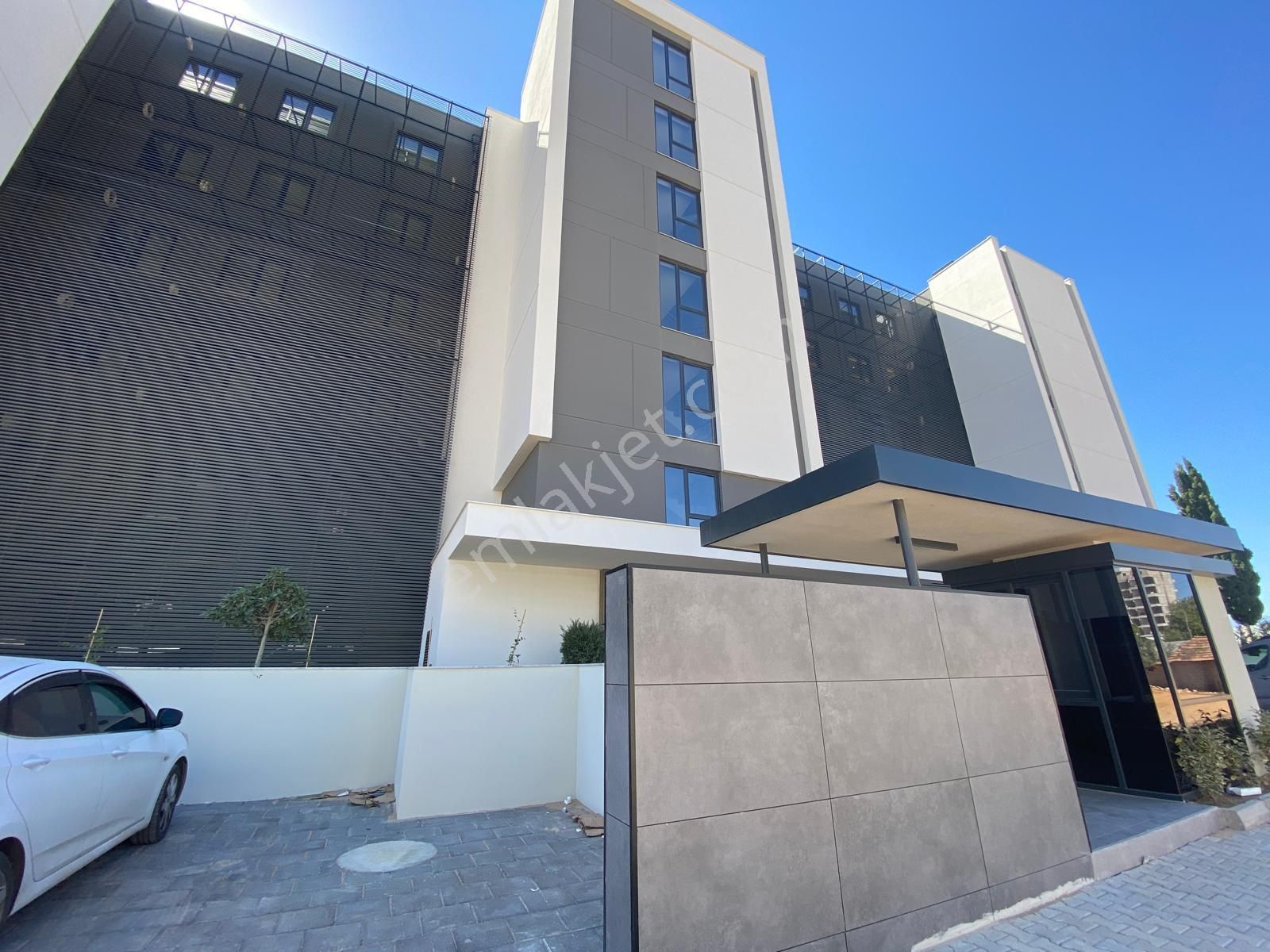 Site İçi Özel Projeli Katta 1+1 - Görsel 22