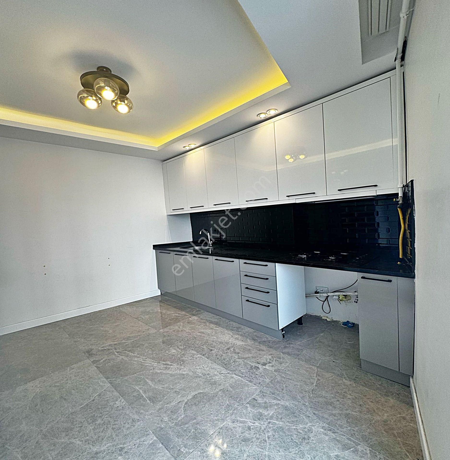 Metrobüse 5 Dk Ultra Lüks 2+1 120 M2 Tertemiz Modern Satılık Daire - Görsel 8