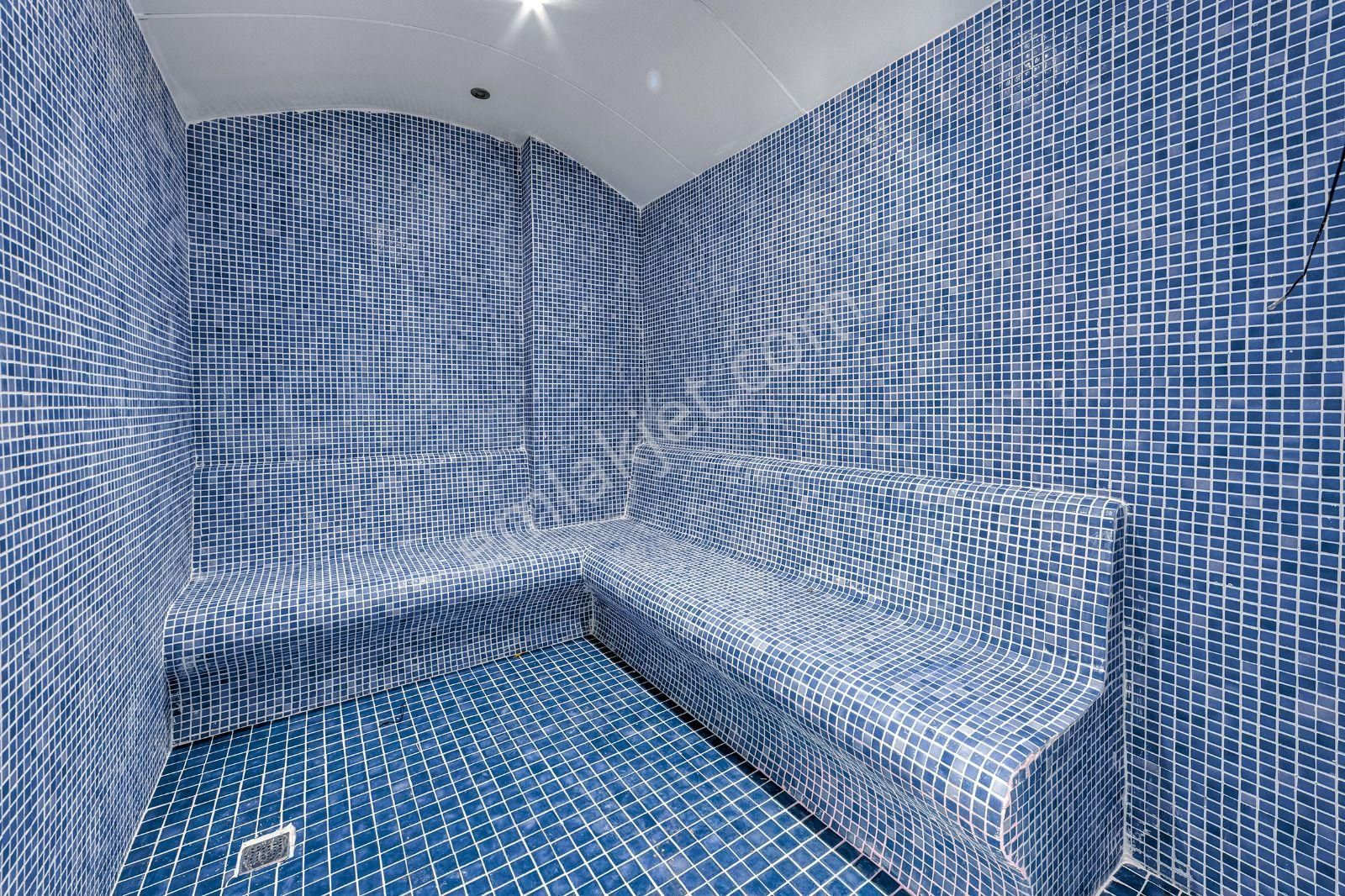 Alanya Avsallar'da Yeni Sitede İç Mimardan Tasarımlı 1+1 Daire - Görsel 29