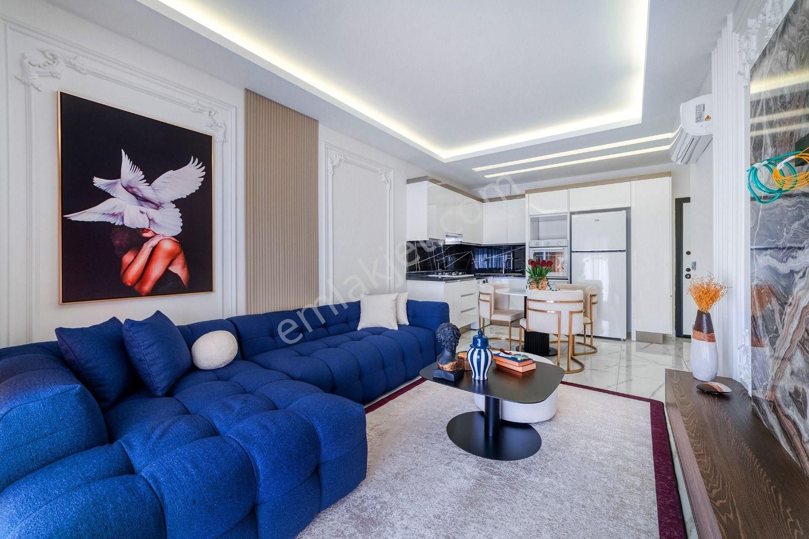 Alanya Avsallar'da Yeni Sitede İç Mimardan Tasarımlı 1+1 Daire - Görsel 4