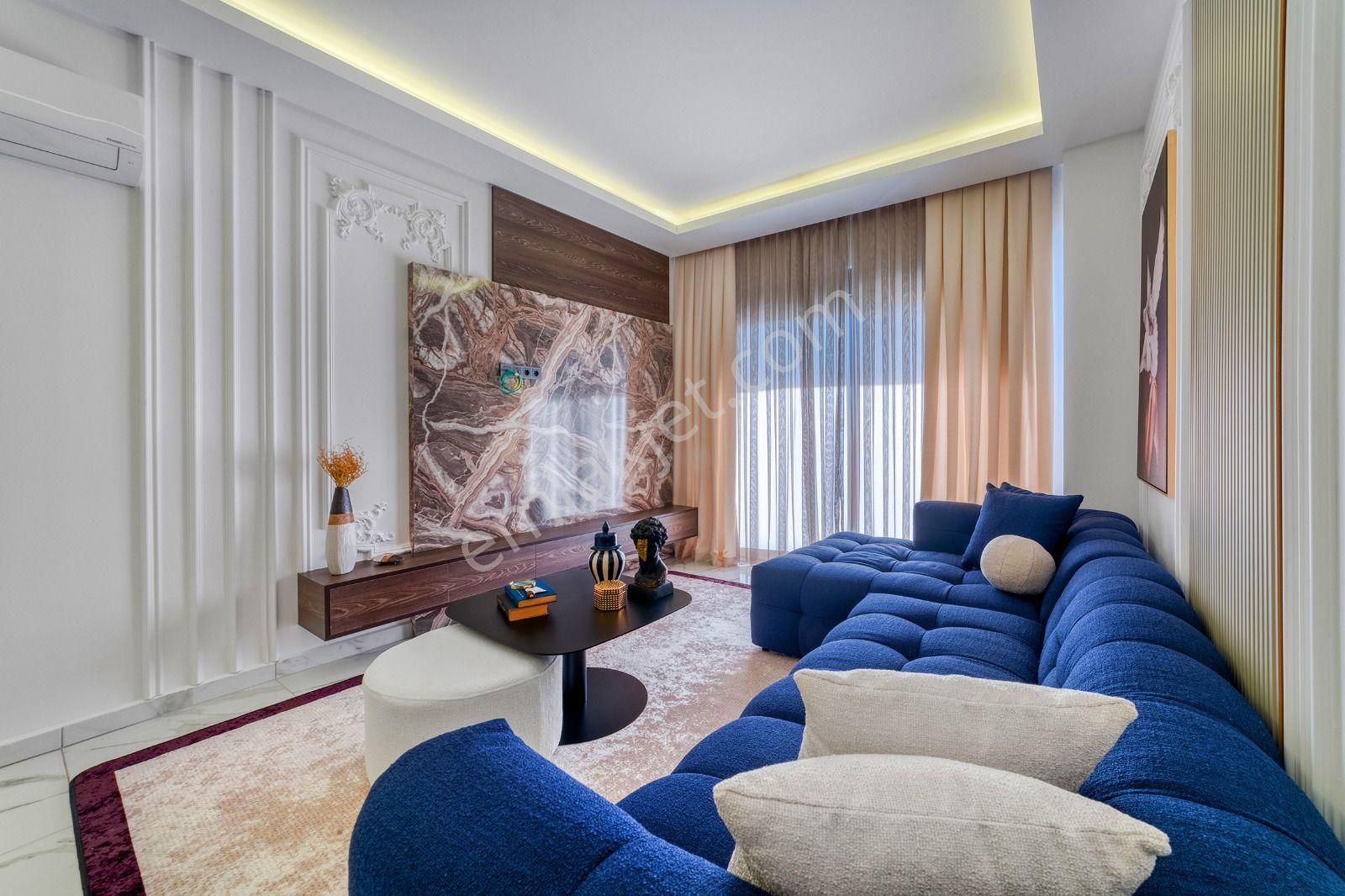 Alanya Avsallar'da Yeni Sitede İç Mimardan Tasarımlı 1+1 Daire - Görsel 2