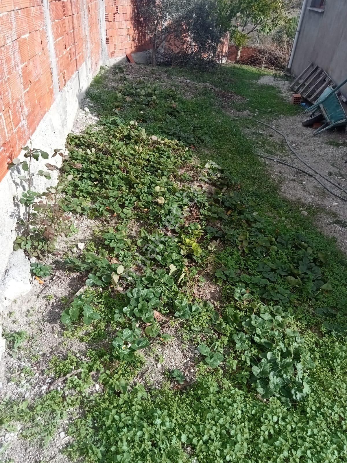 Manyas Çarşı Mahallesin'de Satılık Müstakil Ev - Görsel 24