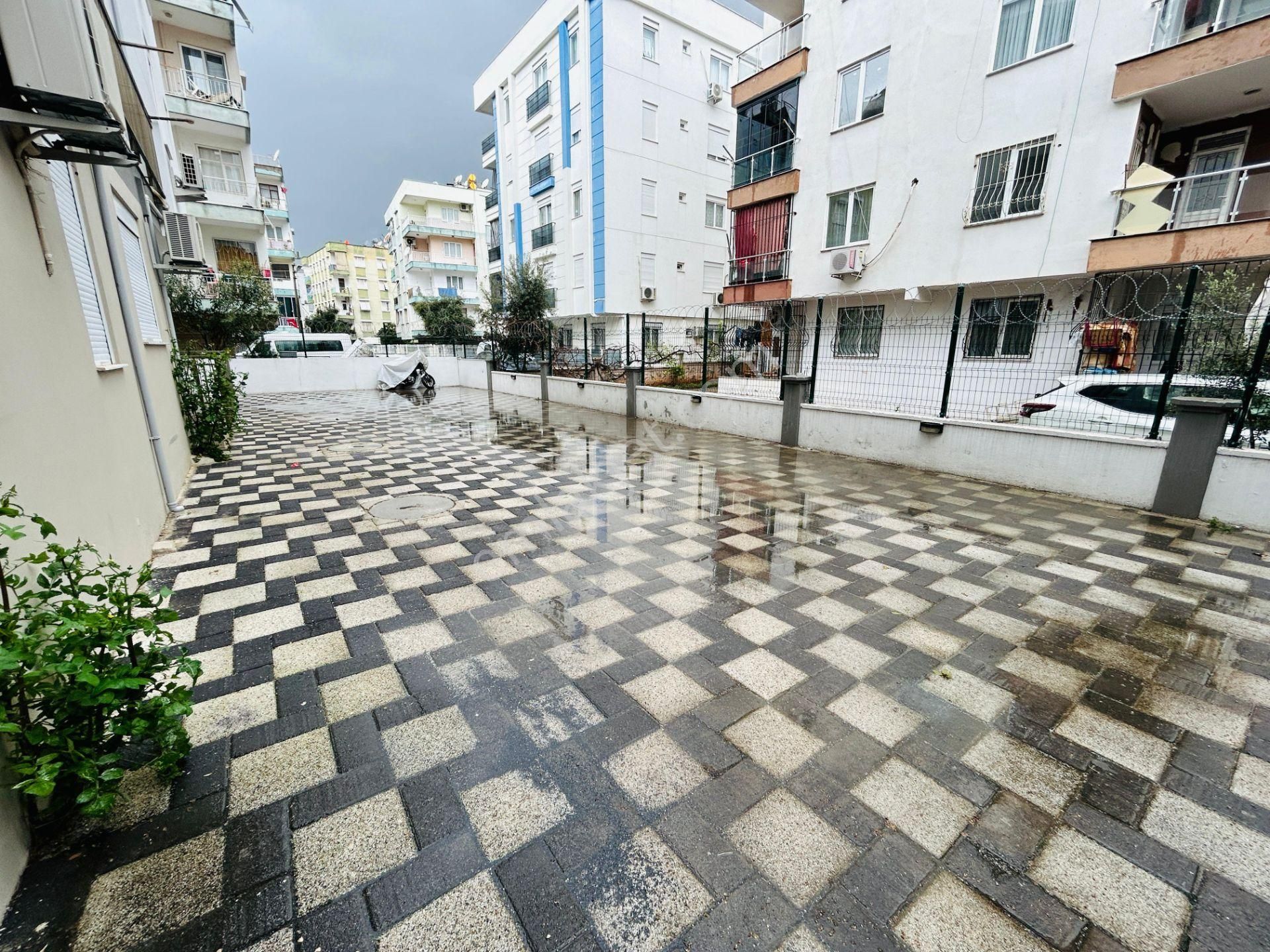 4+1 Arakat Doğalgazlı Elektrikli Panjurlu 160 M² Daire - Görsel 26