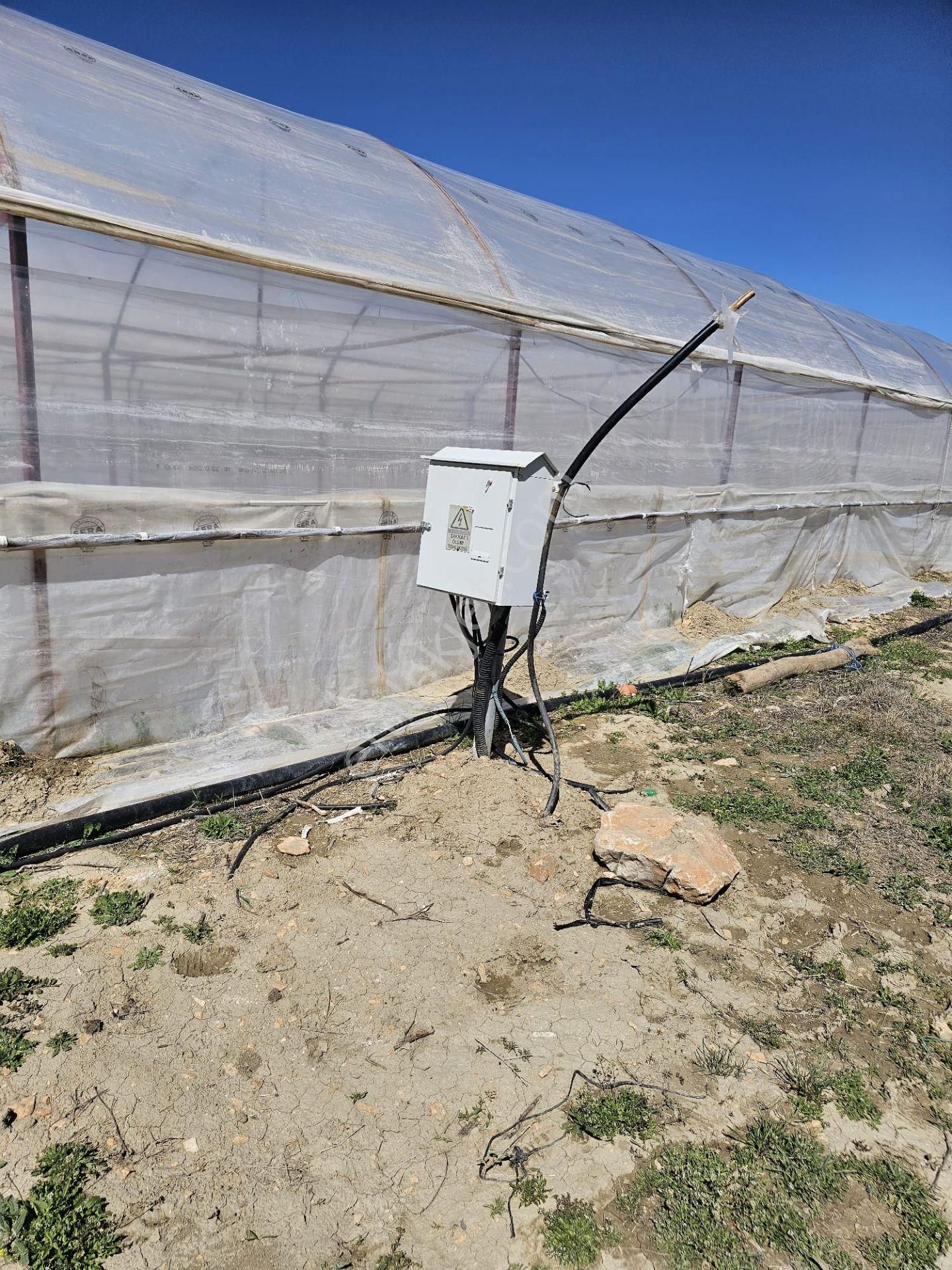 Antalya Elmalı Düdenköy Mah'de Elektriği, Sondajı Ve Yolu Bulunan 6.650m2 Satılık Kapalı Sera - Görsel 6