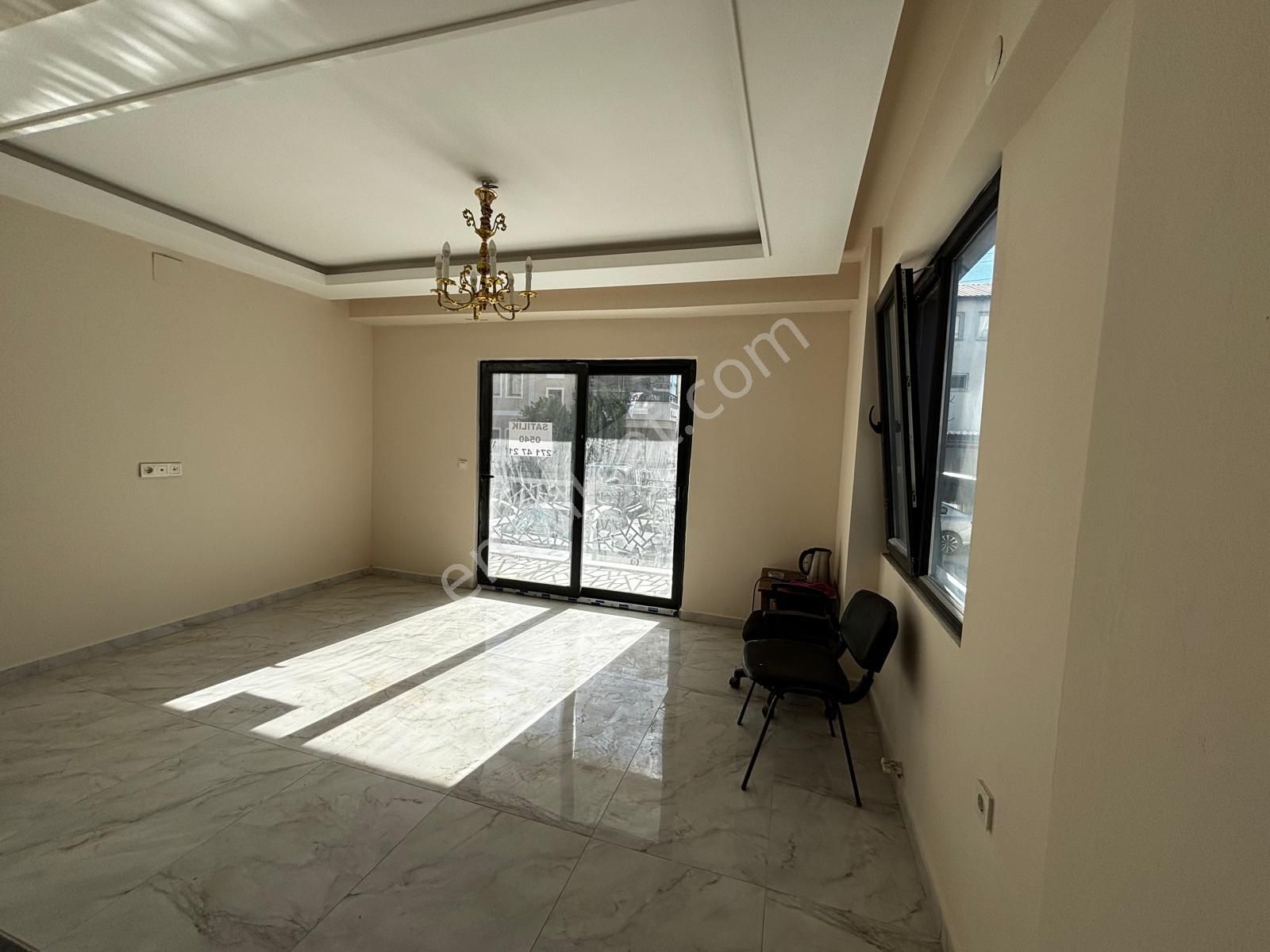 Dalamanda Dost Emlaktan Karaçalıda 1+1 Satılık Daire - Görsel 13