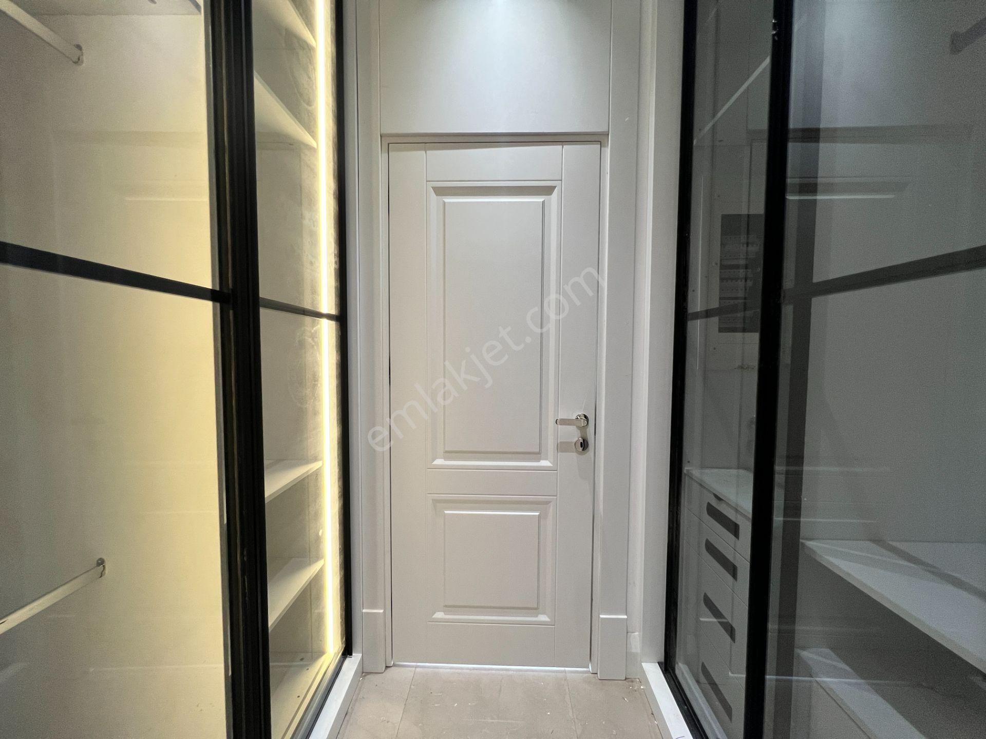 Bodrum Kızılağaç Güvenlikli Sitede Havuzlu Lüks 7+1 Villa - Görsel 18