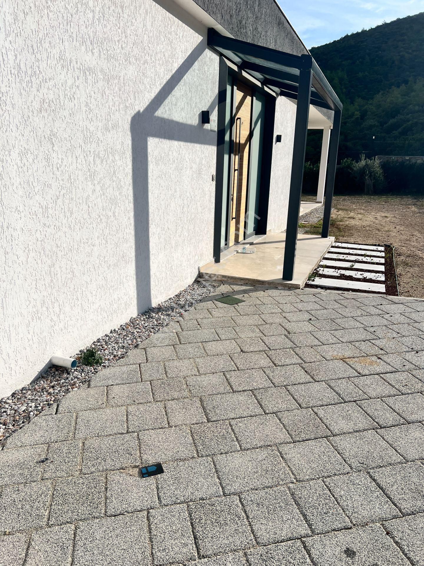 Bodrum Kızılağaç Güvenlikli Sitede Havuzlu Lüks 7+1 Villa - Görsel 15