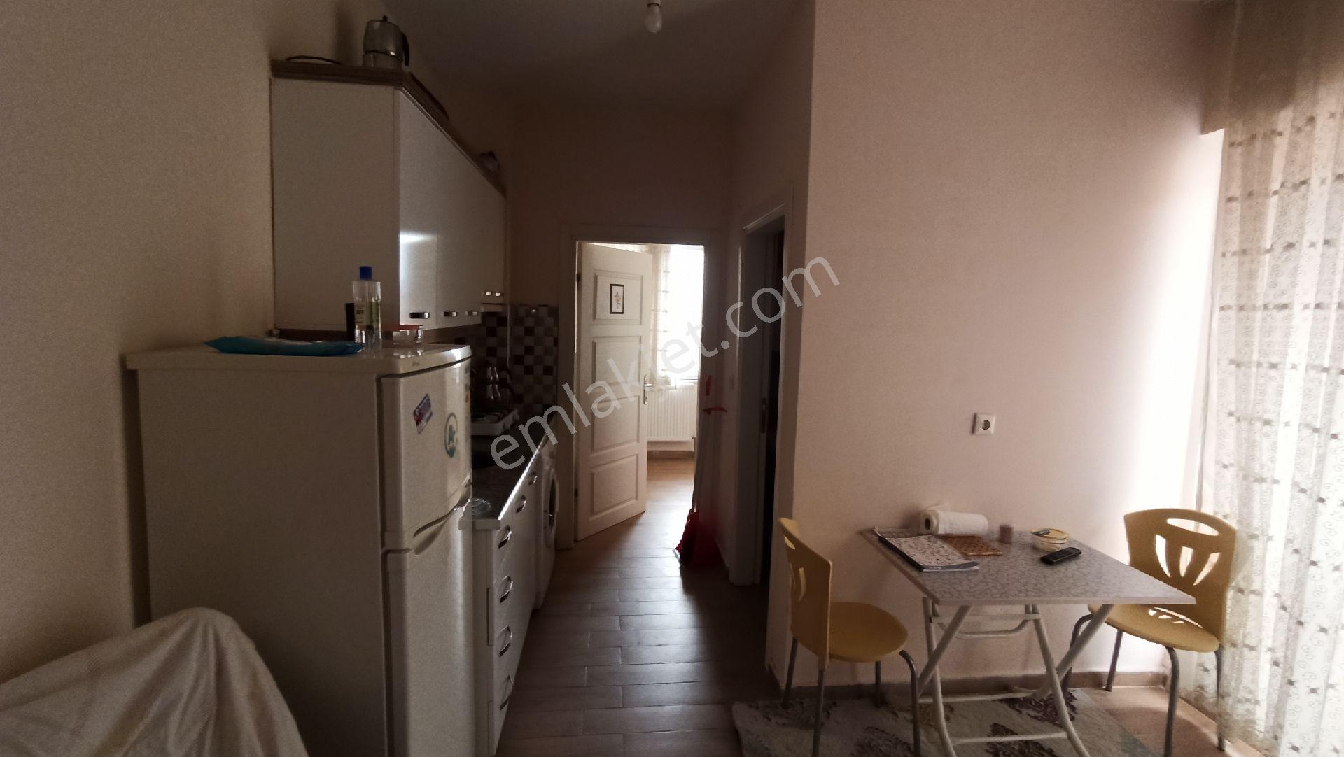 İskender Mah. Cadde Üzerinde Ara Katta Eşyalı Apart - Görsel 14