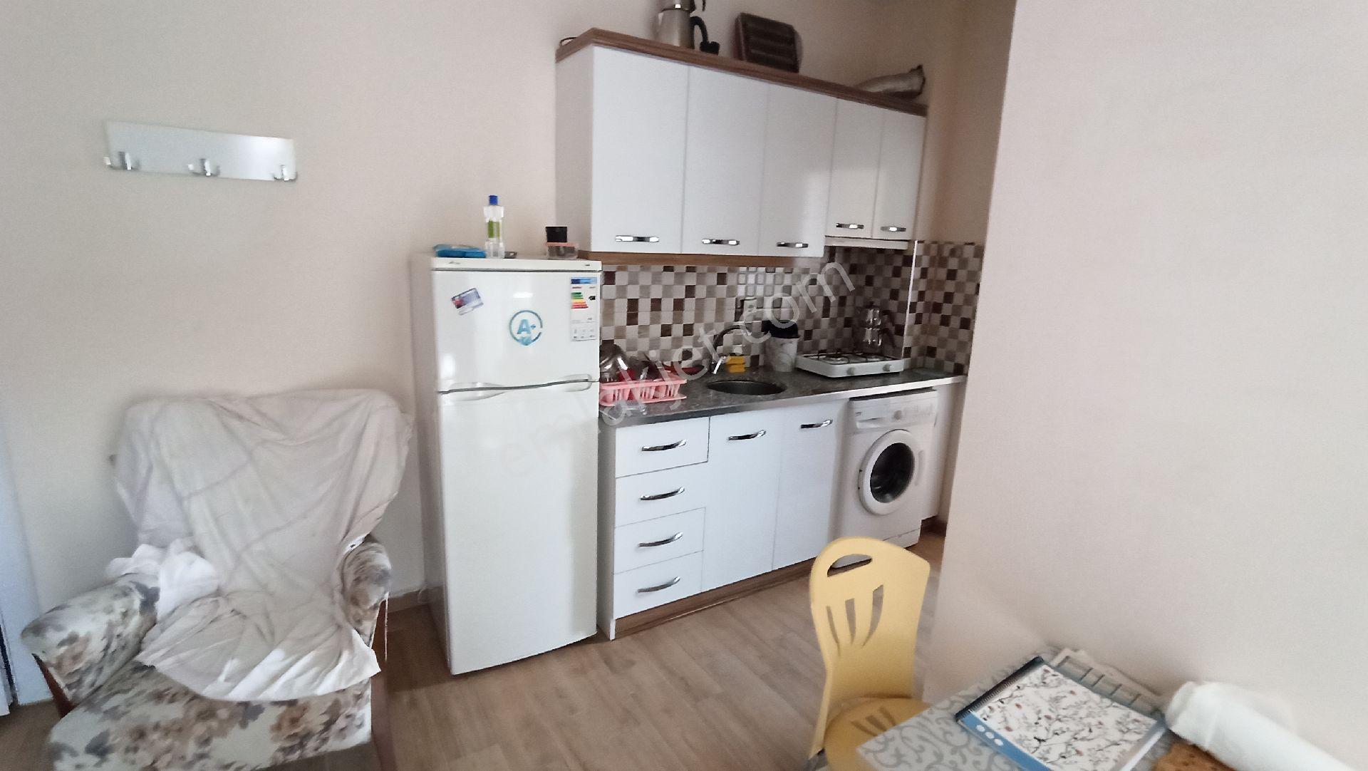 İskender Mah. Cadde Üzerinde Ara Katta Eşyalı Apart - Görsel 3