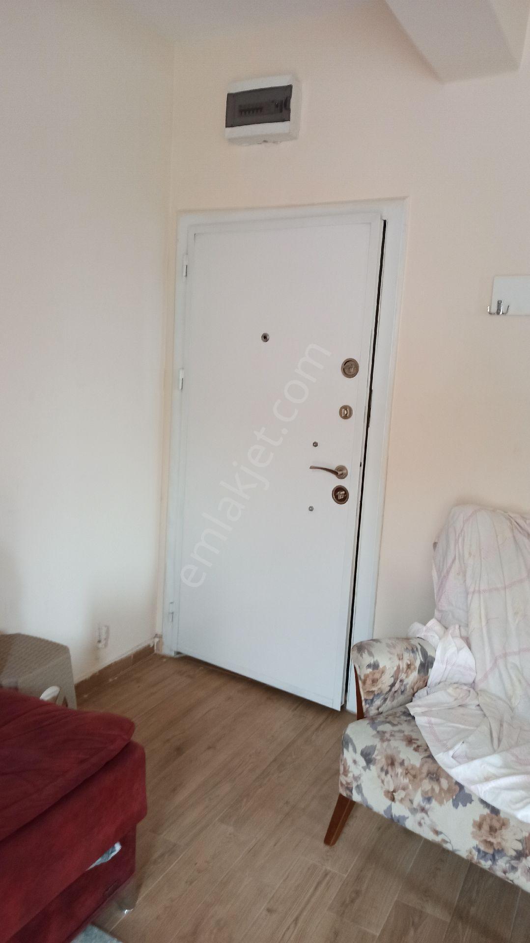 İskender Mah. Cadde Üzerinde Ara Katta Eşyalı Apart - Görsel 17