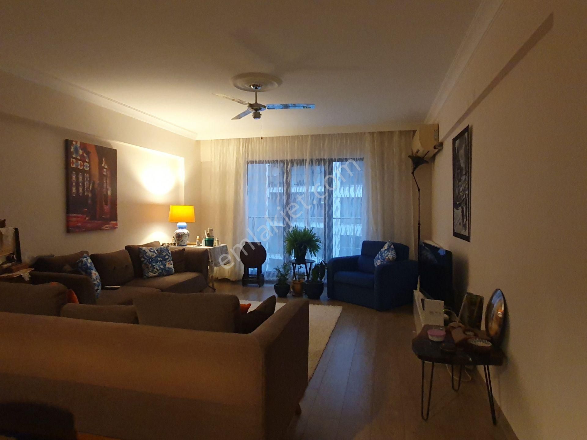Menemen İncirli Pınar Da Havuz Cepheli Arakat Site İçi 2+ 1