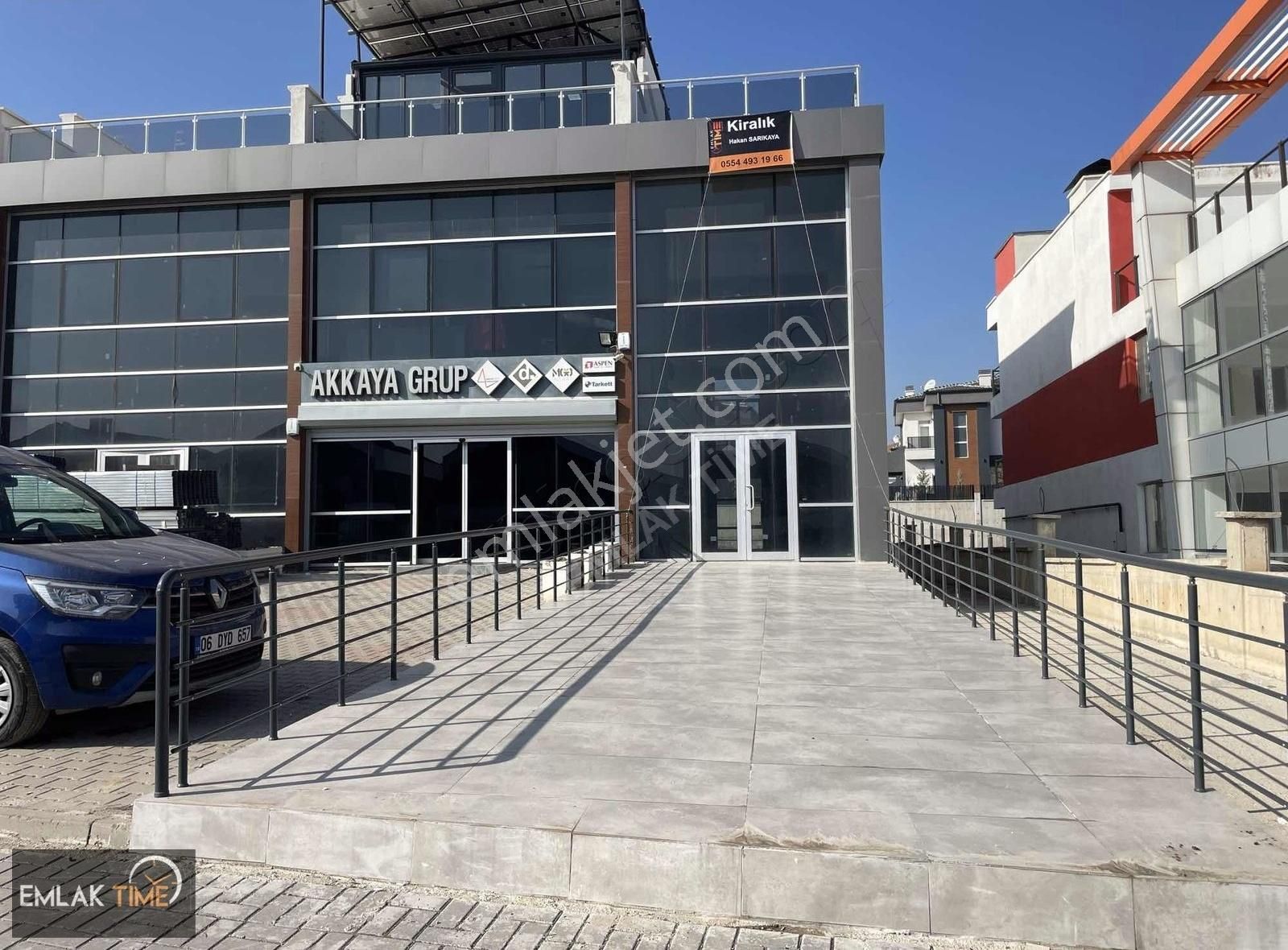 Cadde Üzeri Depolu Ve Bahçeli 3 Katlı Komple Dükkan - Görsel 5