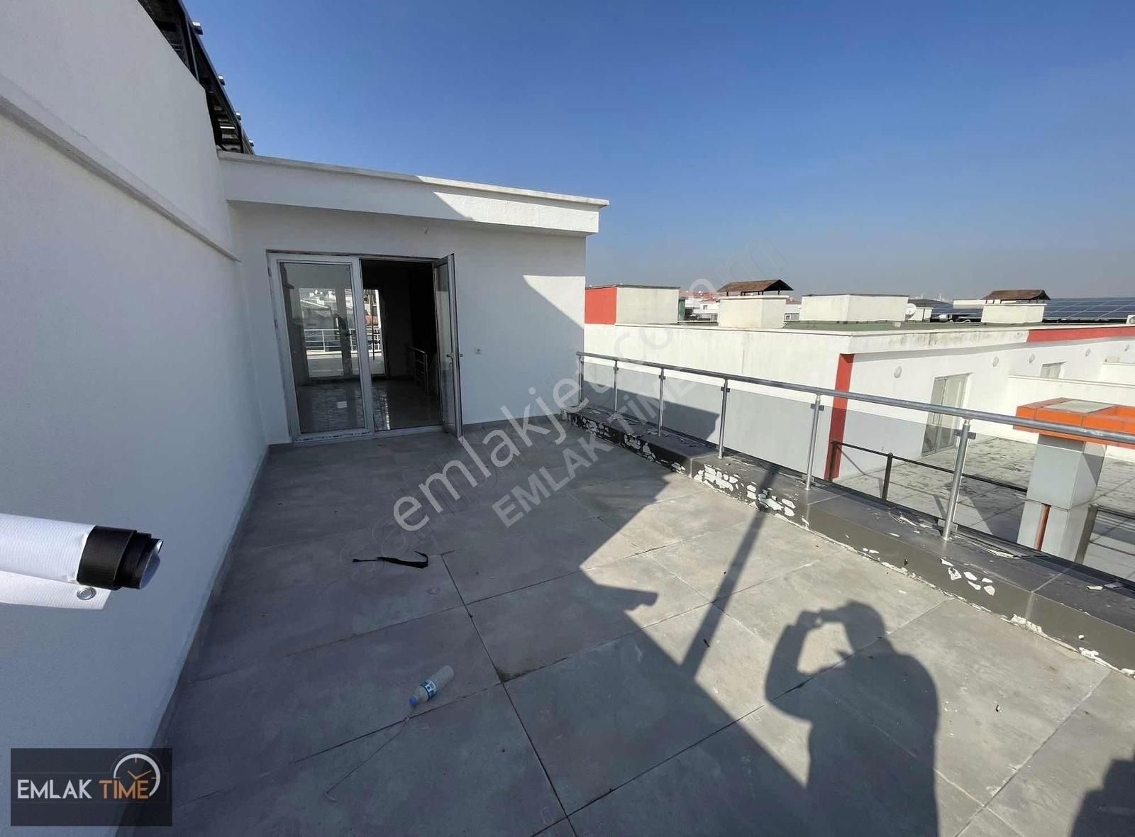 Cadde Üzeri Depolu Ve Bahçeli 3 Katlı Komple Dükkan - Görsel 8