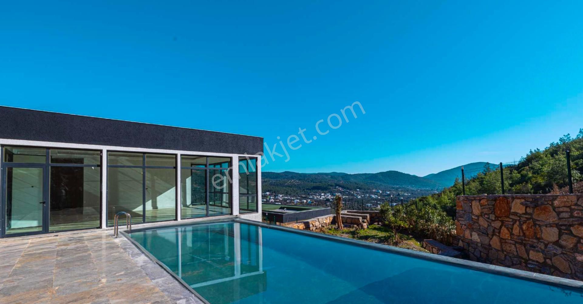 Bodrum Kızılağaç Güvenlikli Sitede Havuzlu Lüks 4+1 Villa - Görsel 5