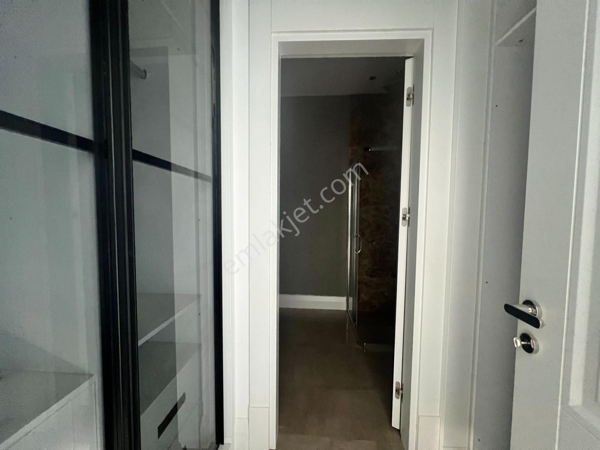 Bodrum Kızılağaç Güvenlikli Sitede Havuzlu Lüks 4+1 Villa - Görsel 17