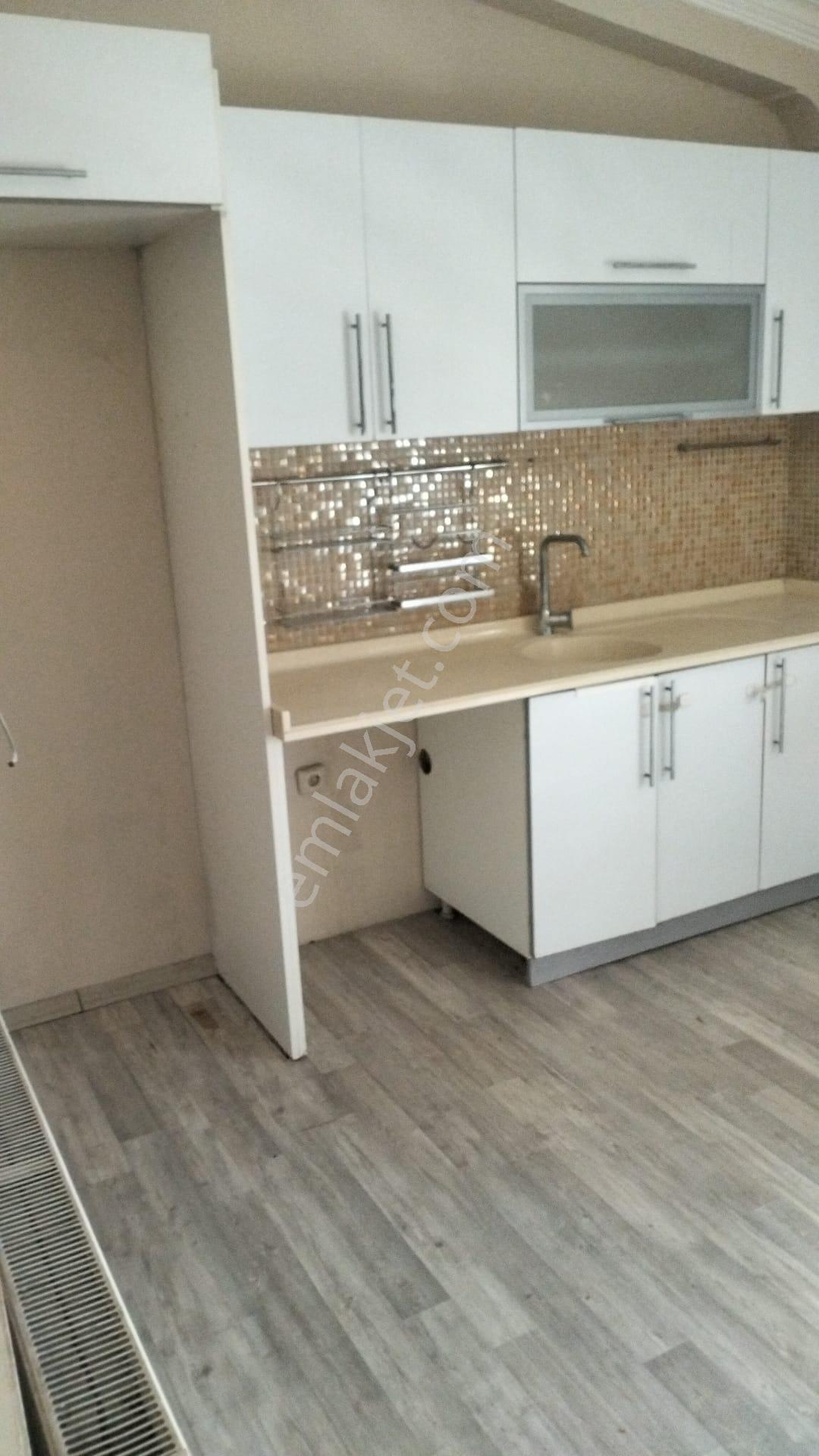 Bornova Atatürk Mah. 2+1 Kiralık Daire - Görsel 9