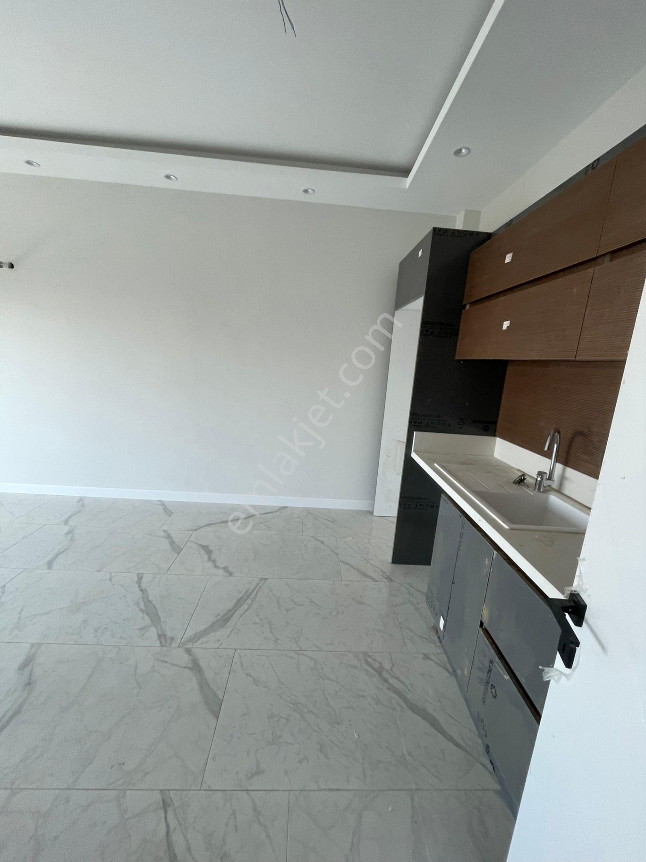 Satılık 1+1 Sıfır Arakat Daireler - Görsel 19