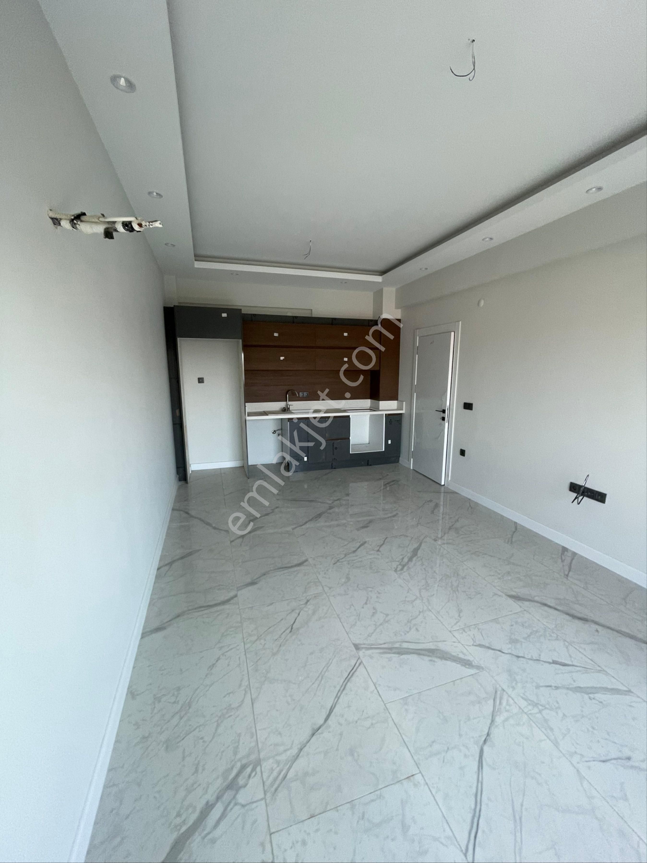 Satılık 1+1 Sıfır Arakat Daireler - Görsel 16